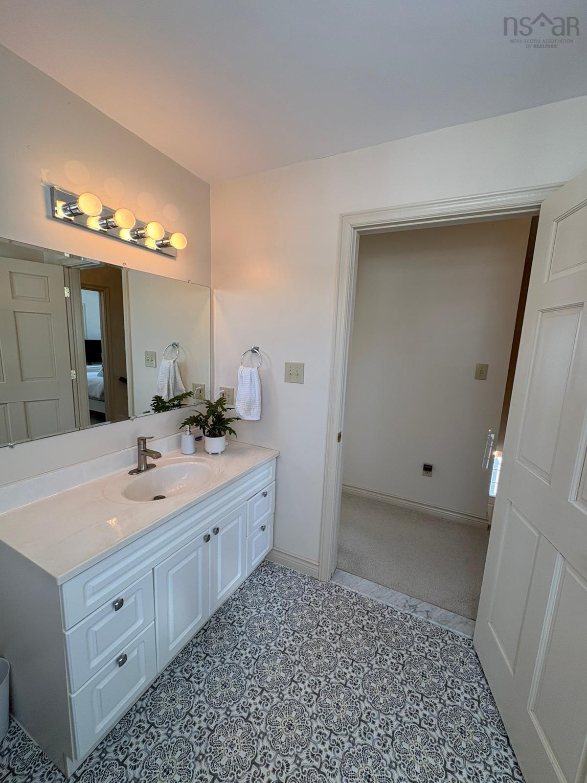 $580,000.00: 283 Port Lorne Road, Port Lorne