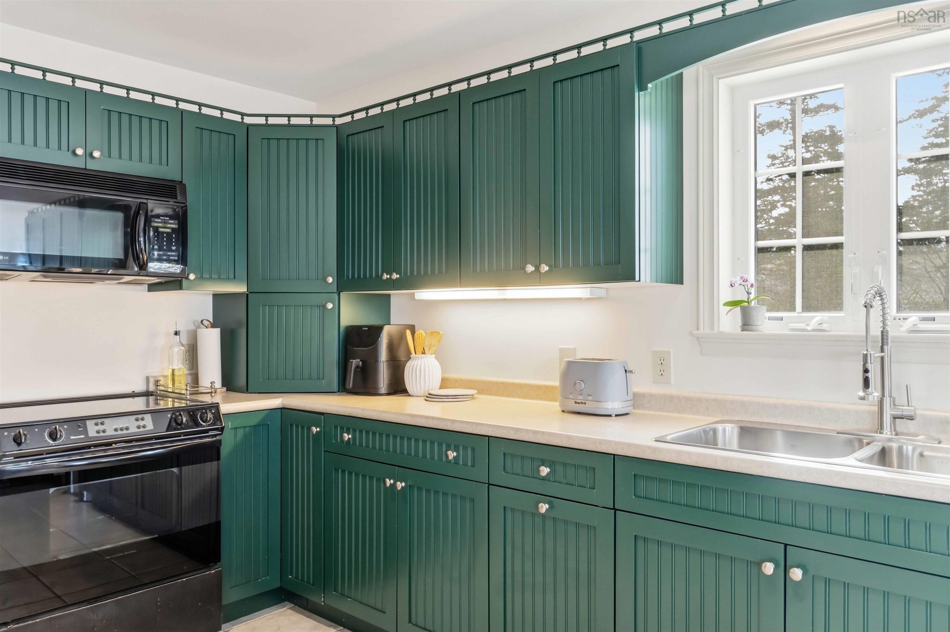 $580,000.00: 283 Port Lorne Road, Port Lorne