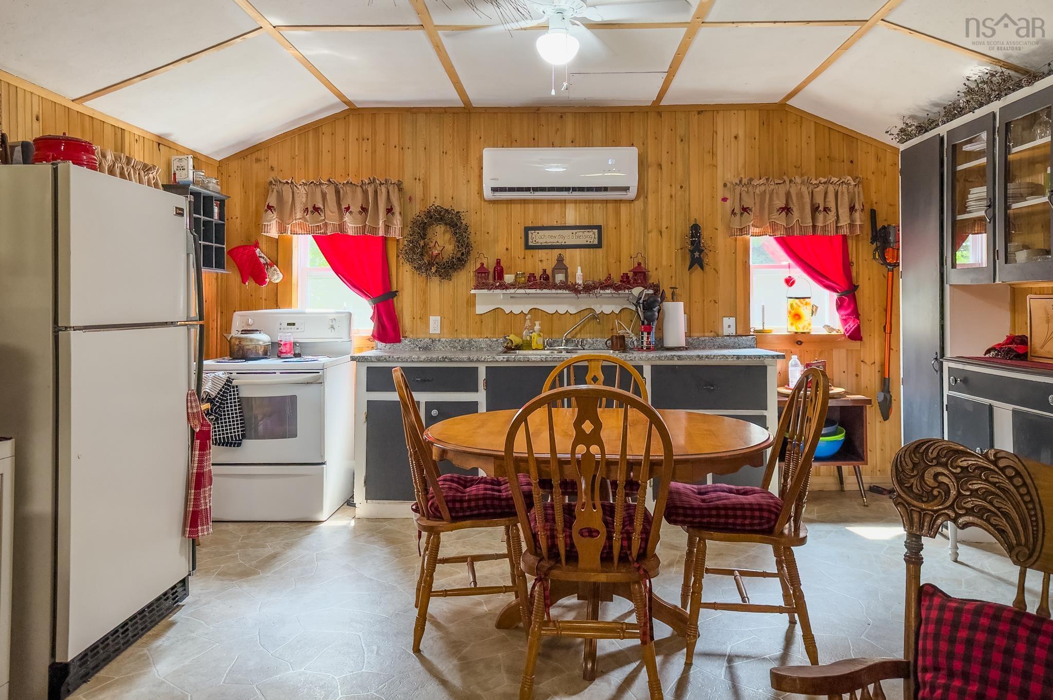 $159,900.00: 545 Depot Road, East Kemptville