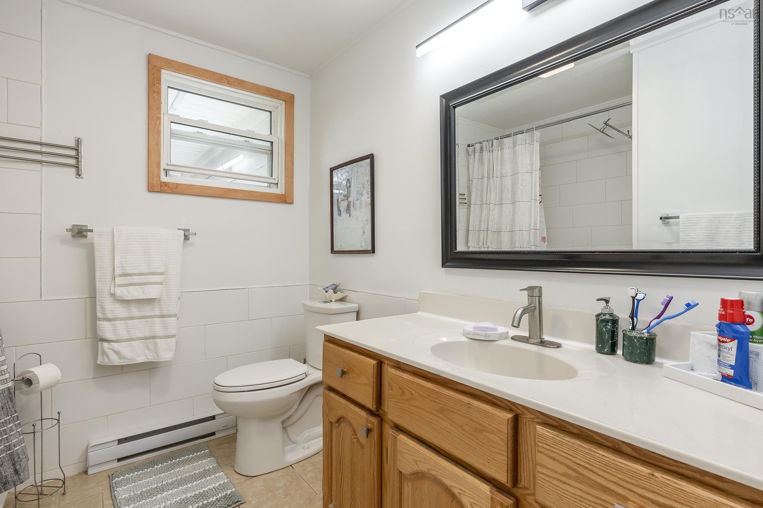 $549,900.00: 78 Birch Drive, Meadowvale