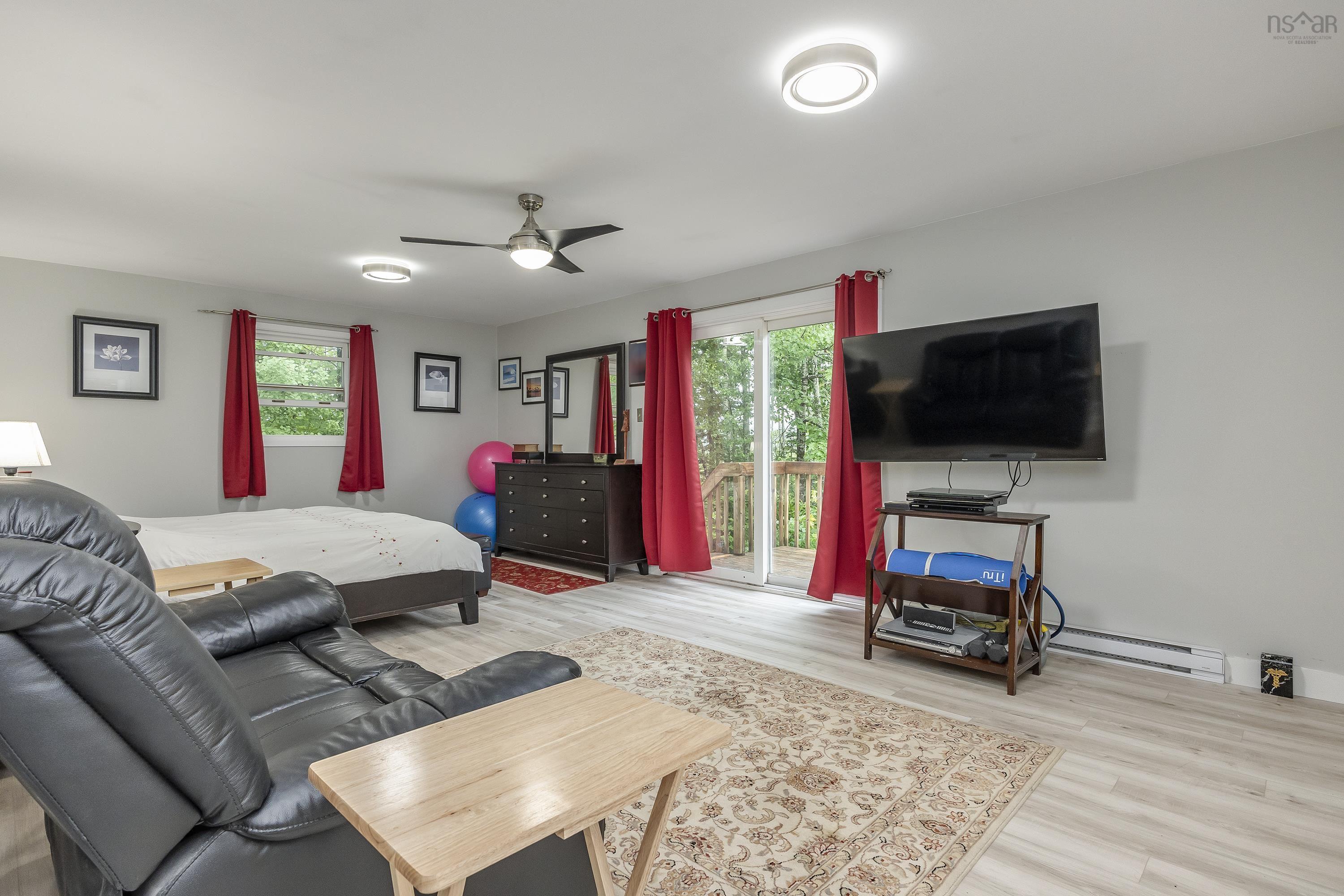 $549,900.00: 78 Birch Drive, Meadowvale