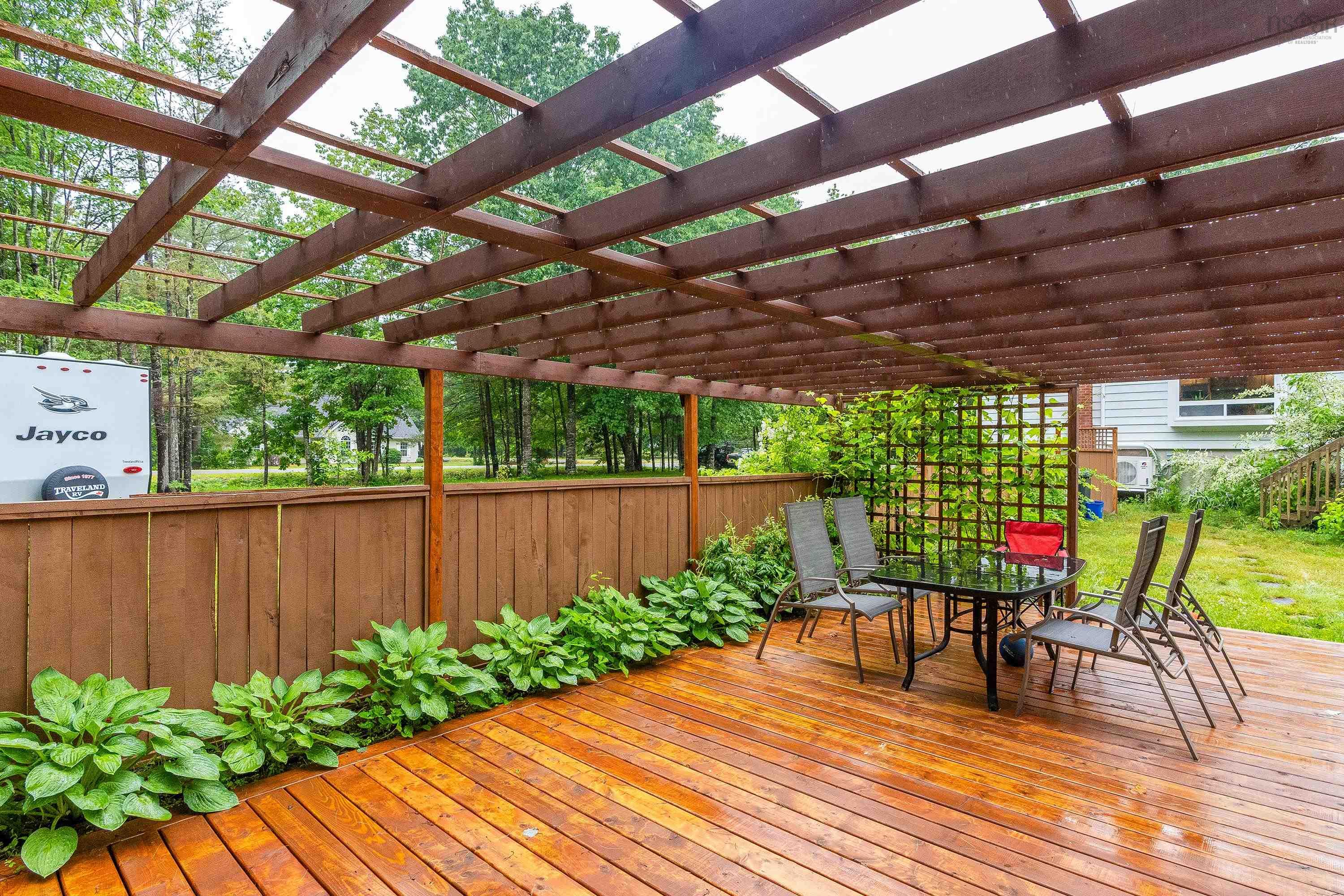 $549,900.00: 78 Birch Drive, Meadowvale