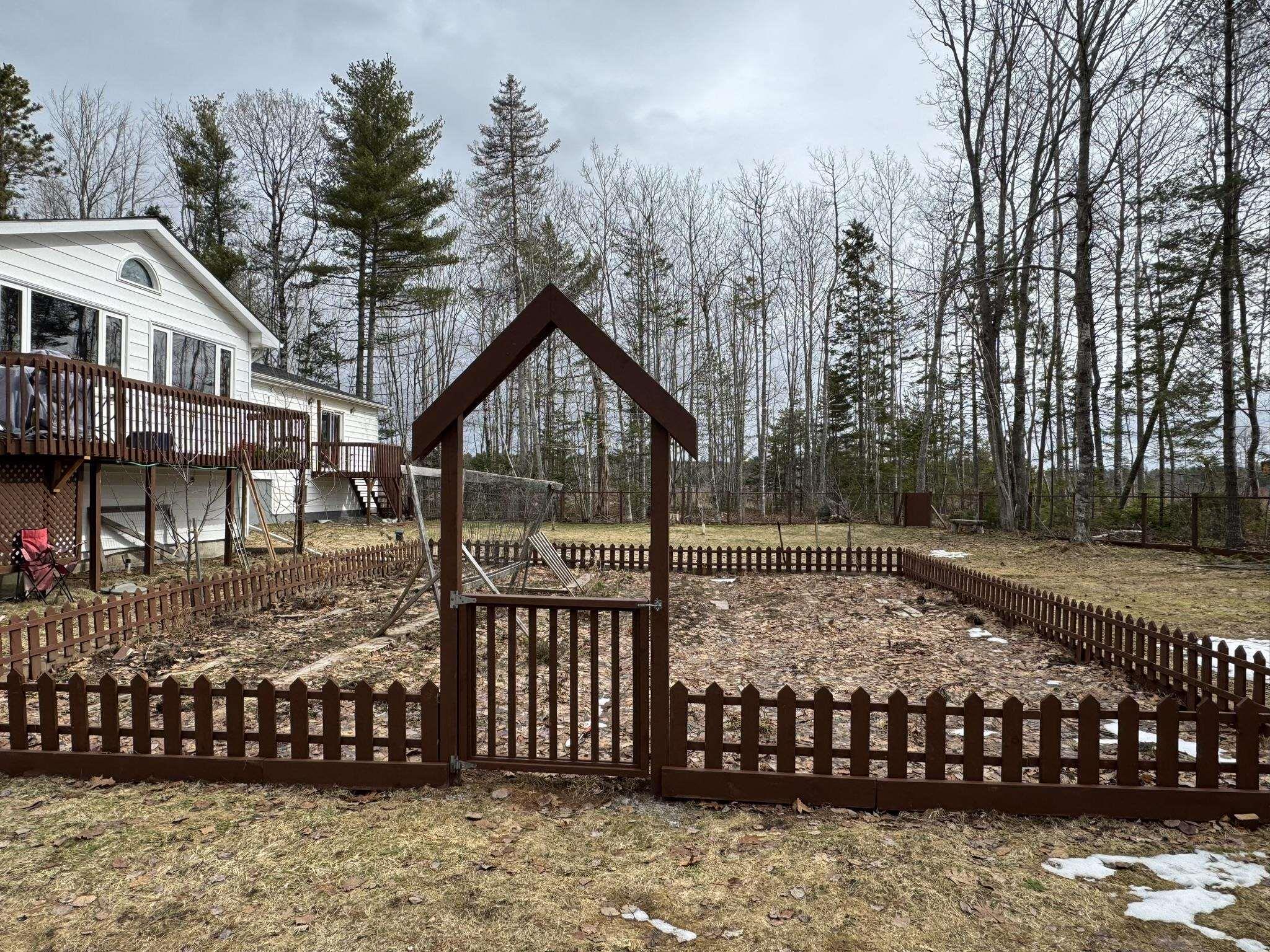 $549,900.00: 78 Birch Drive, Meadowvale