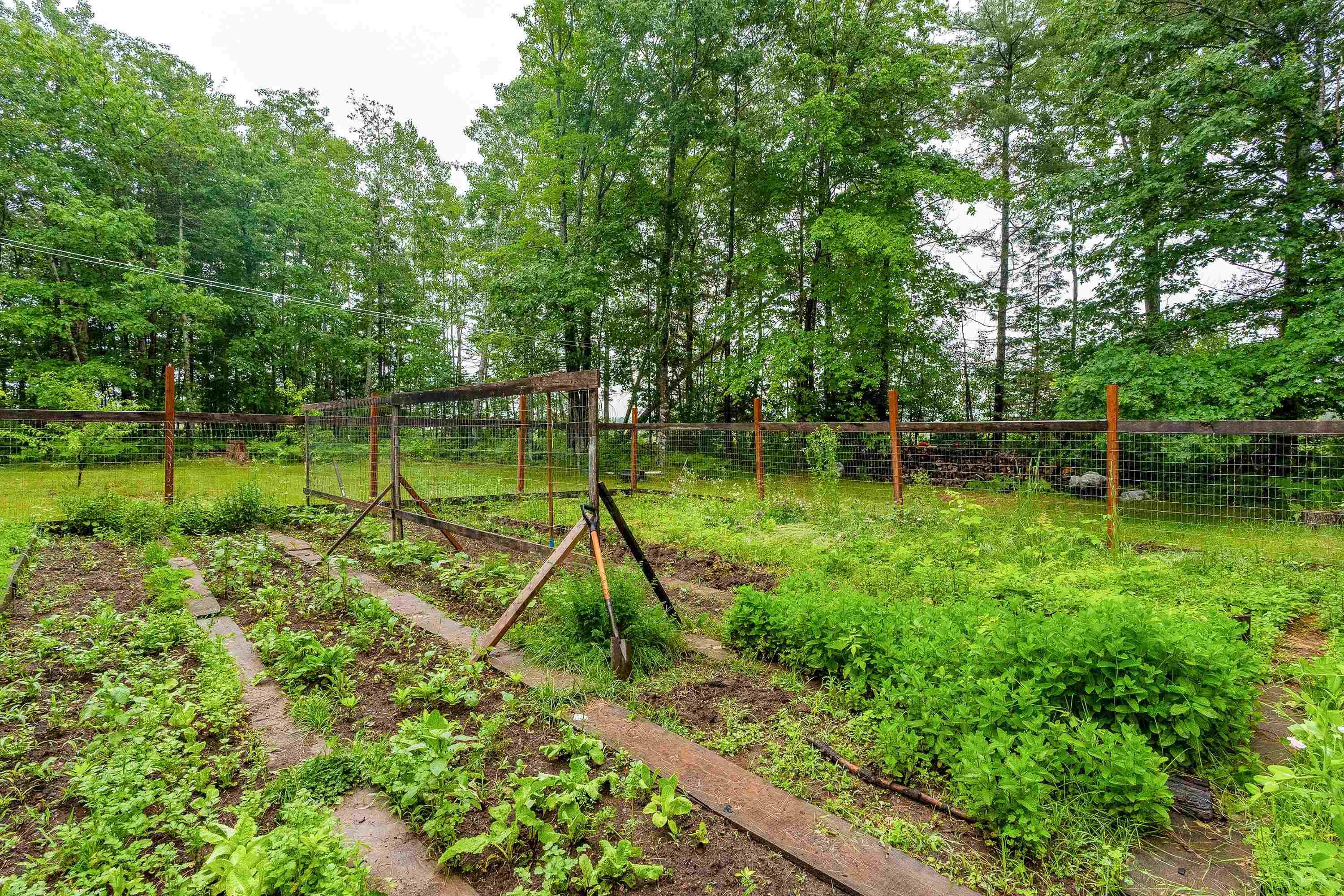 $549,900.00: 78 Birch Drive, Meadowvale