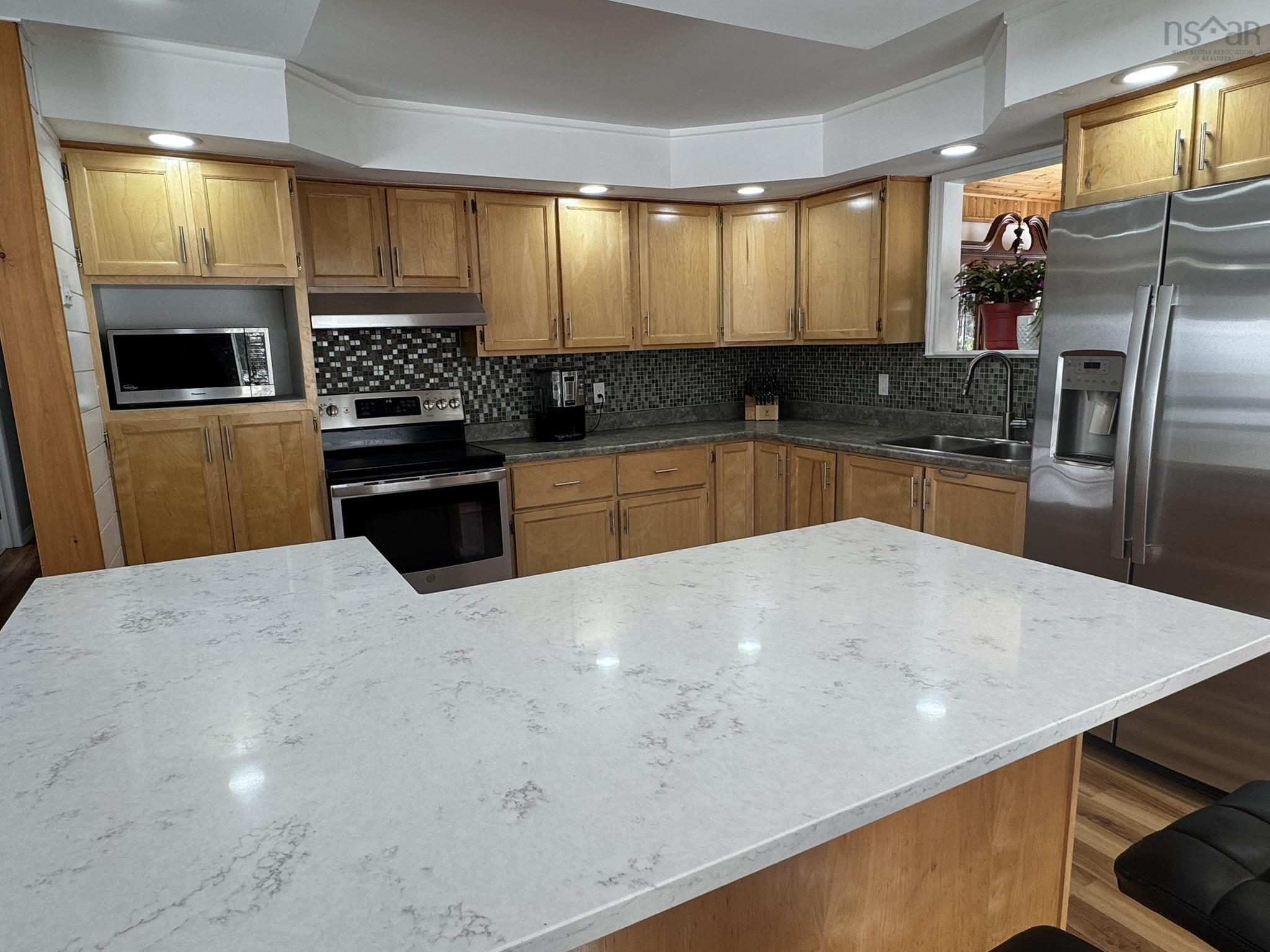 $549,900.00: 78 Birch Drive, Meadowvale