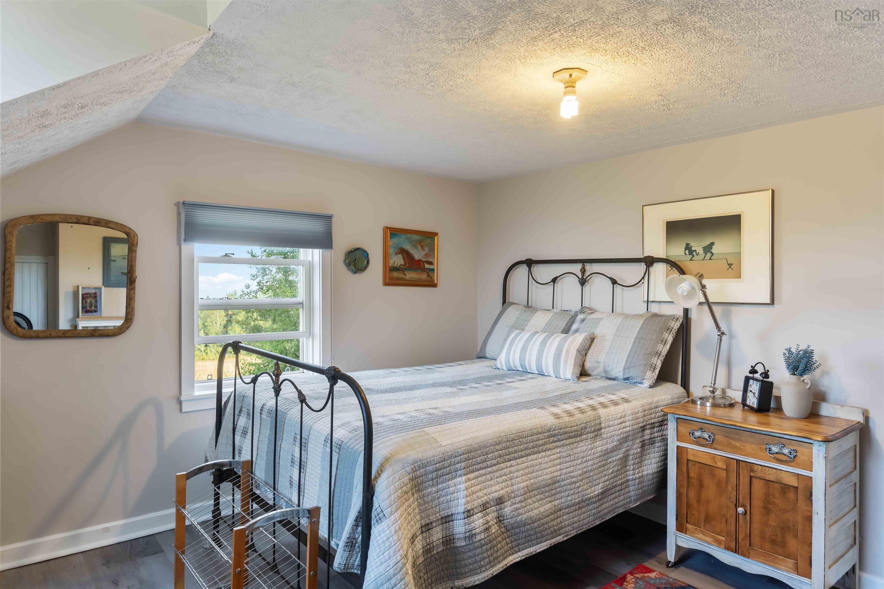 $379,000.00: 478 Port Lorne Road, Port Lorne