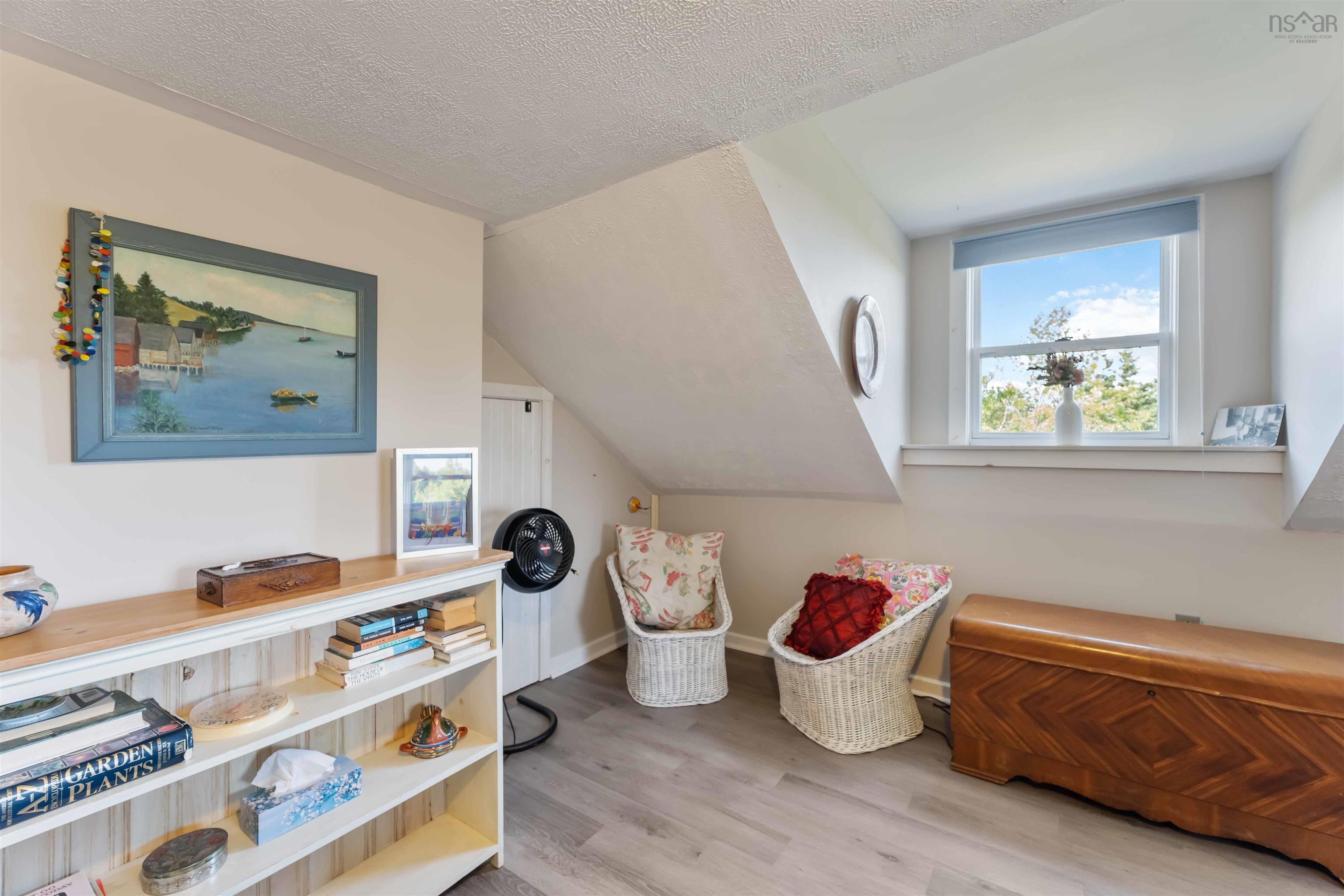 $379,000.00: 478 Port Lorne Road, Port Lorne