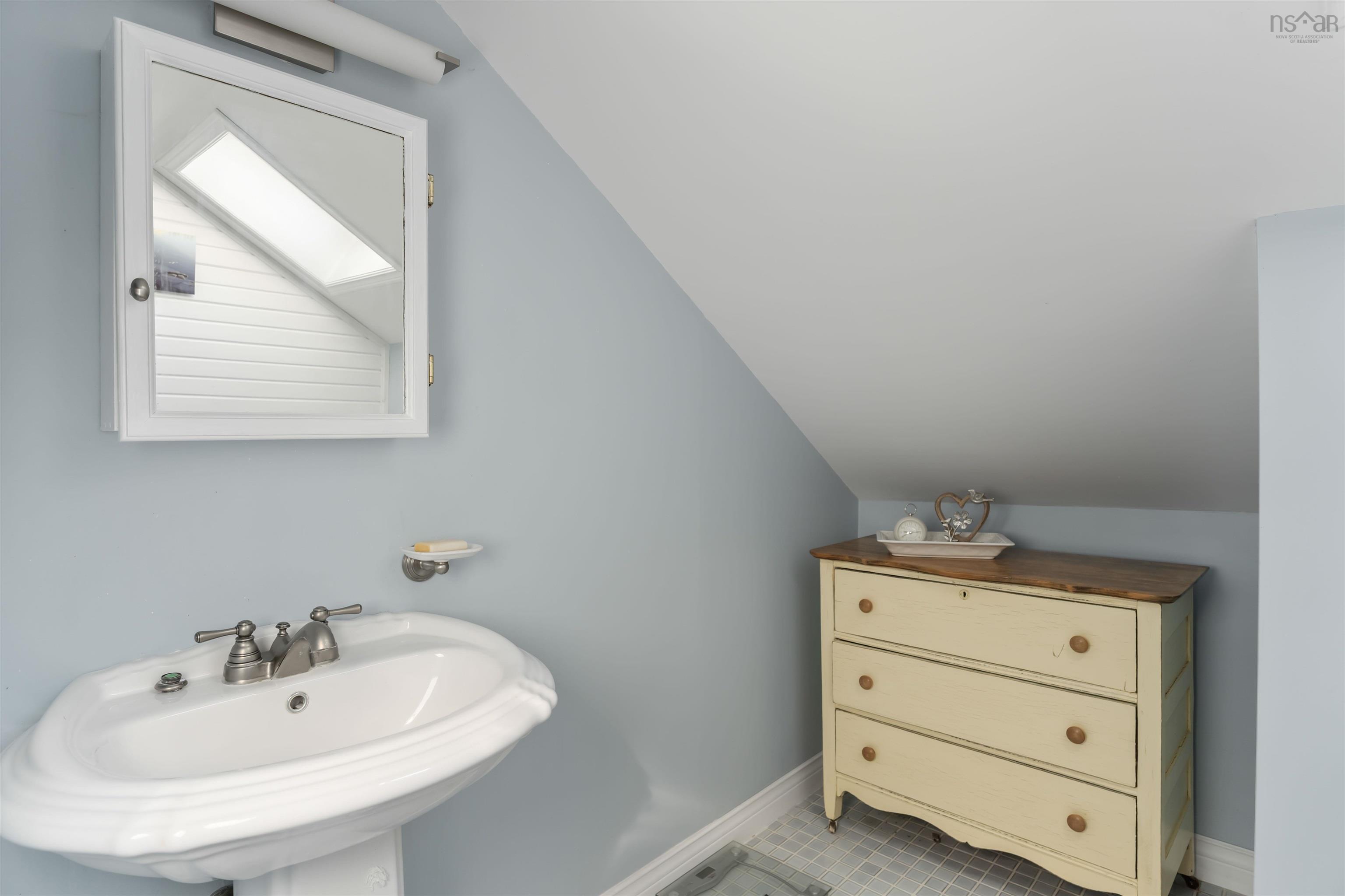 $379,000.00: 478 Port Lorne Road, Port Lorne