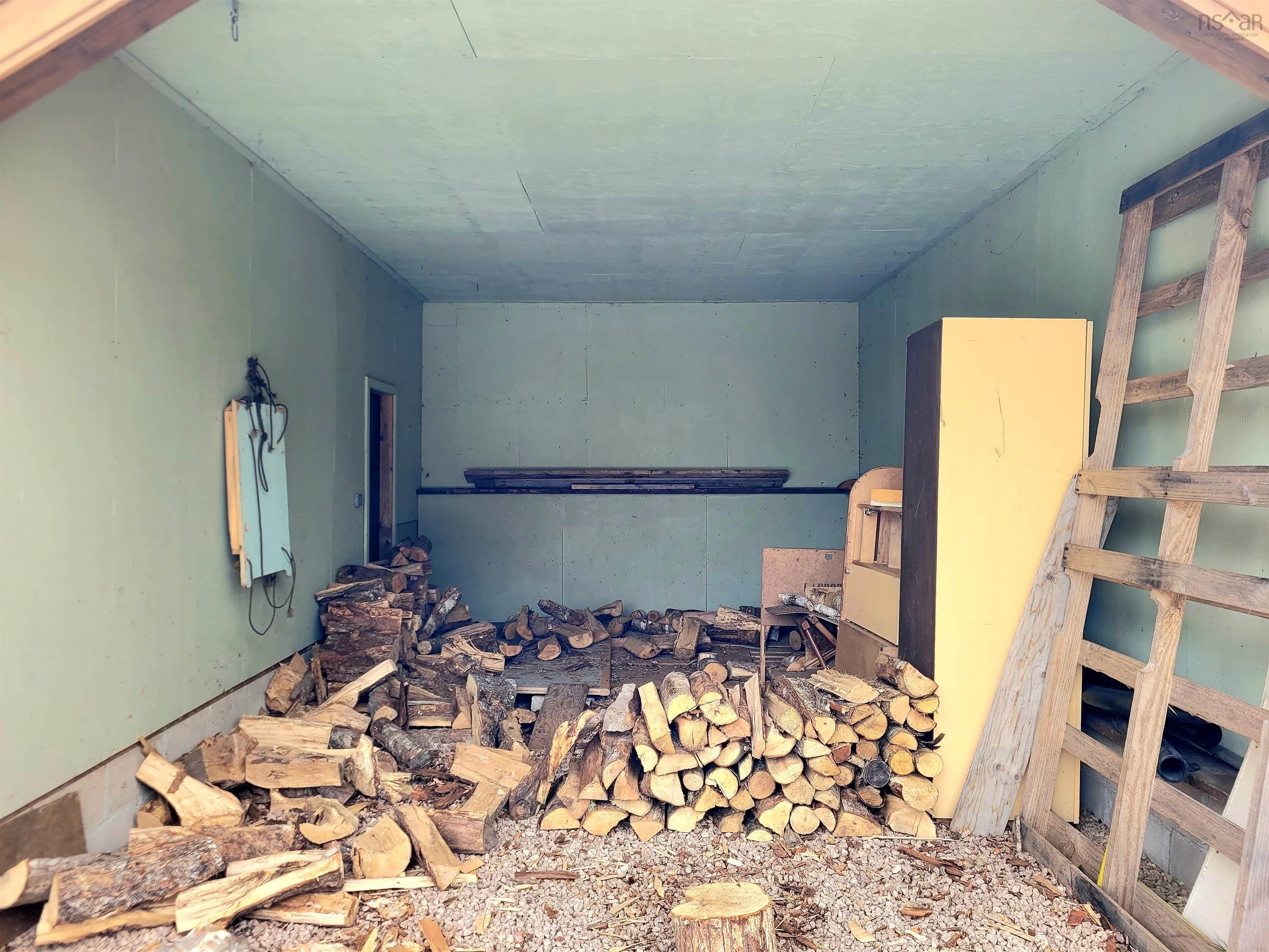 $315,000.00: 10 River Road, Port L