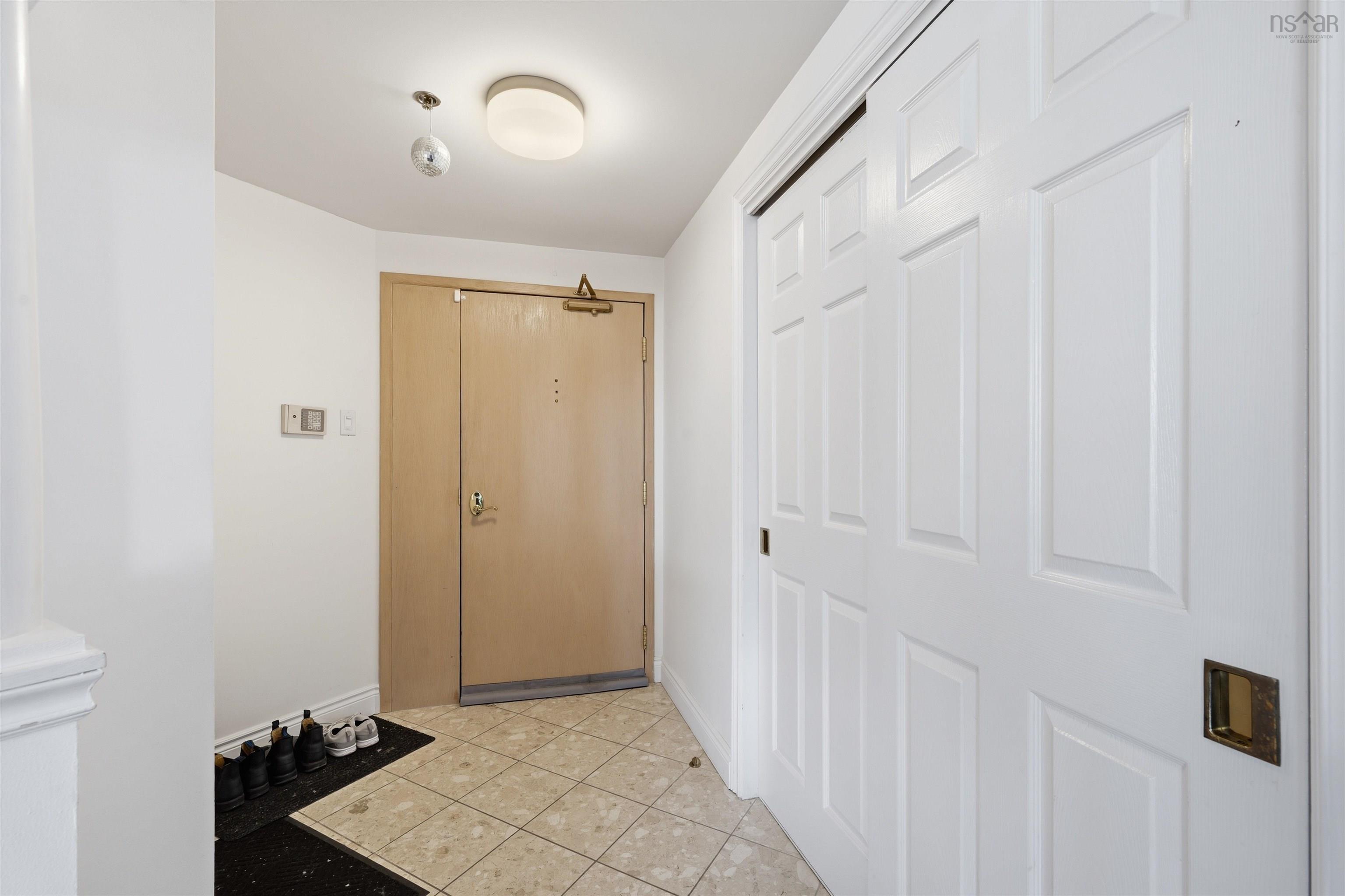 1002 1465 Brenton Street, Halifax, NS (MLS 202604783)