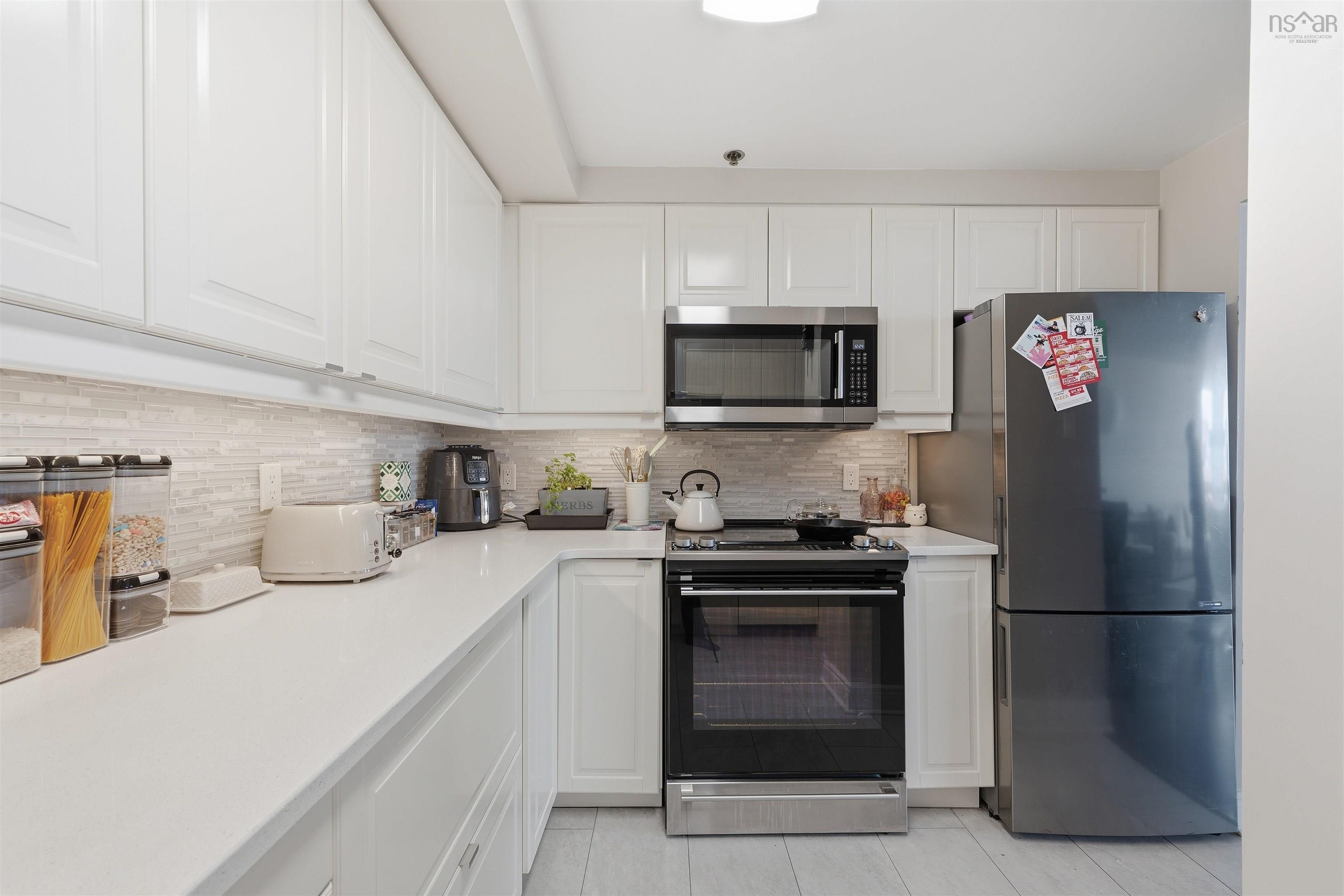 1002 1465 Brenton Street, Halifax, NS (MLS 202604783)