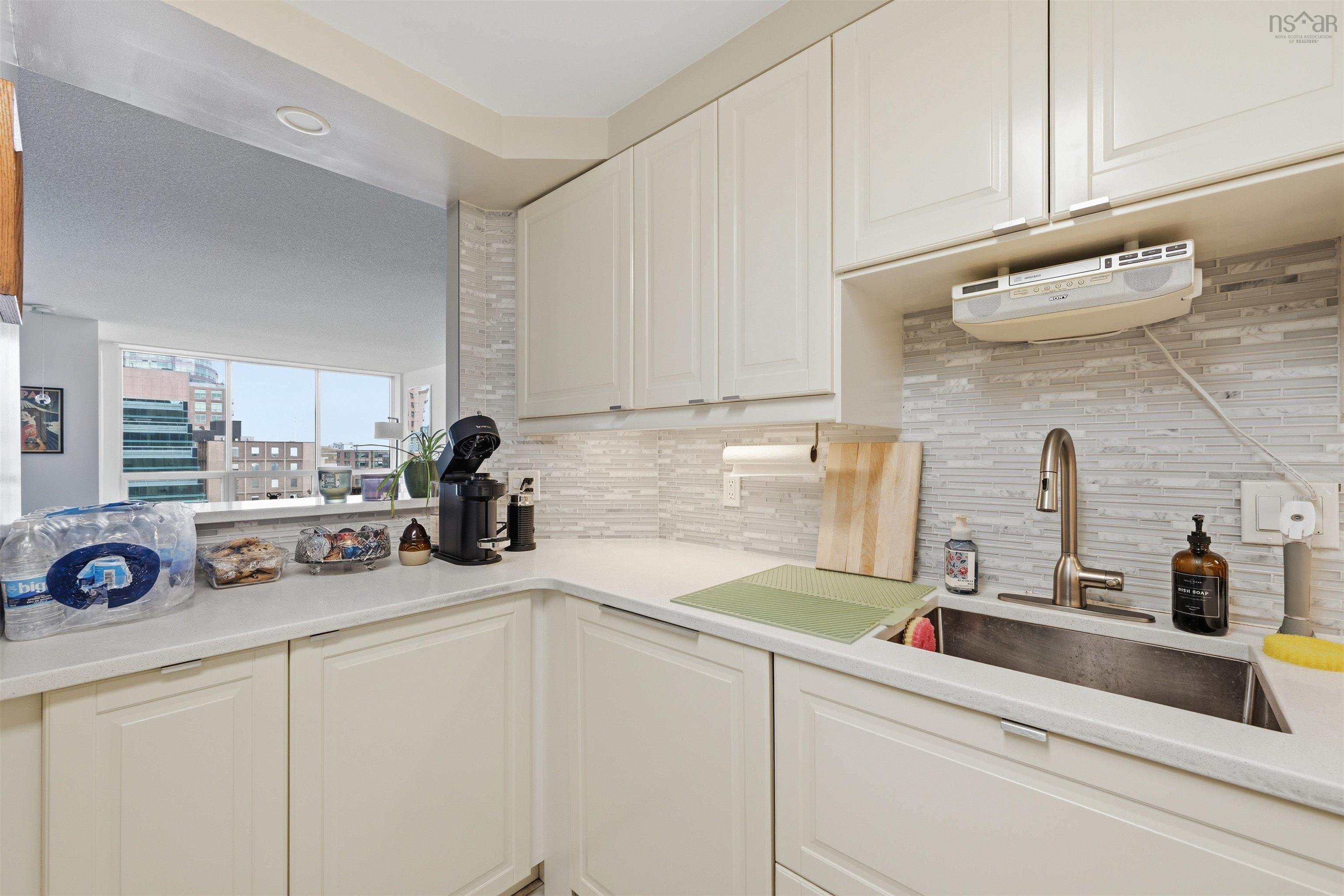 1002 1465 Brenton Street, Halifax, NS (MLS 202604783)