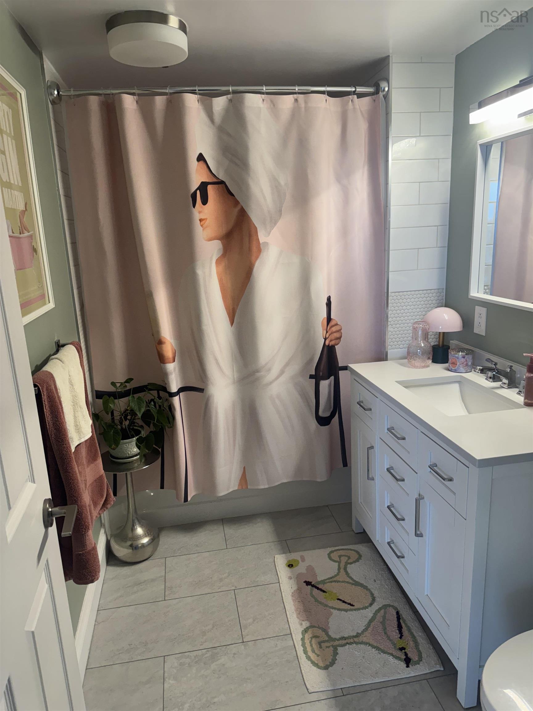 1002 1465 Brenton Street, Halifax, NS (MLS 202604783)