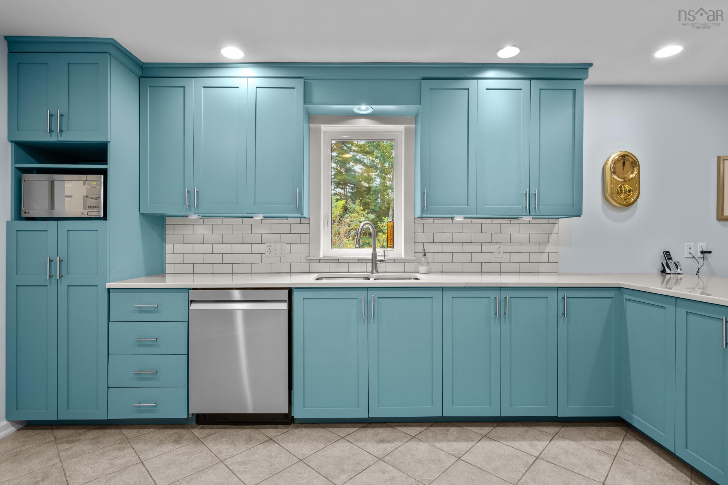 $1,099,000.00: 532 Oakland Road, Indian Point