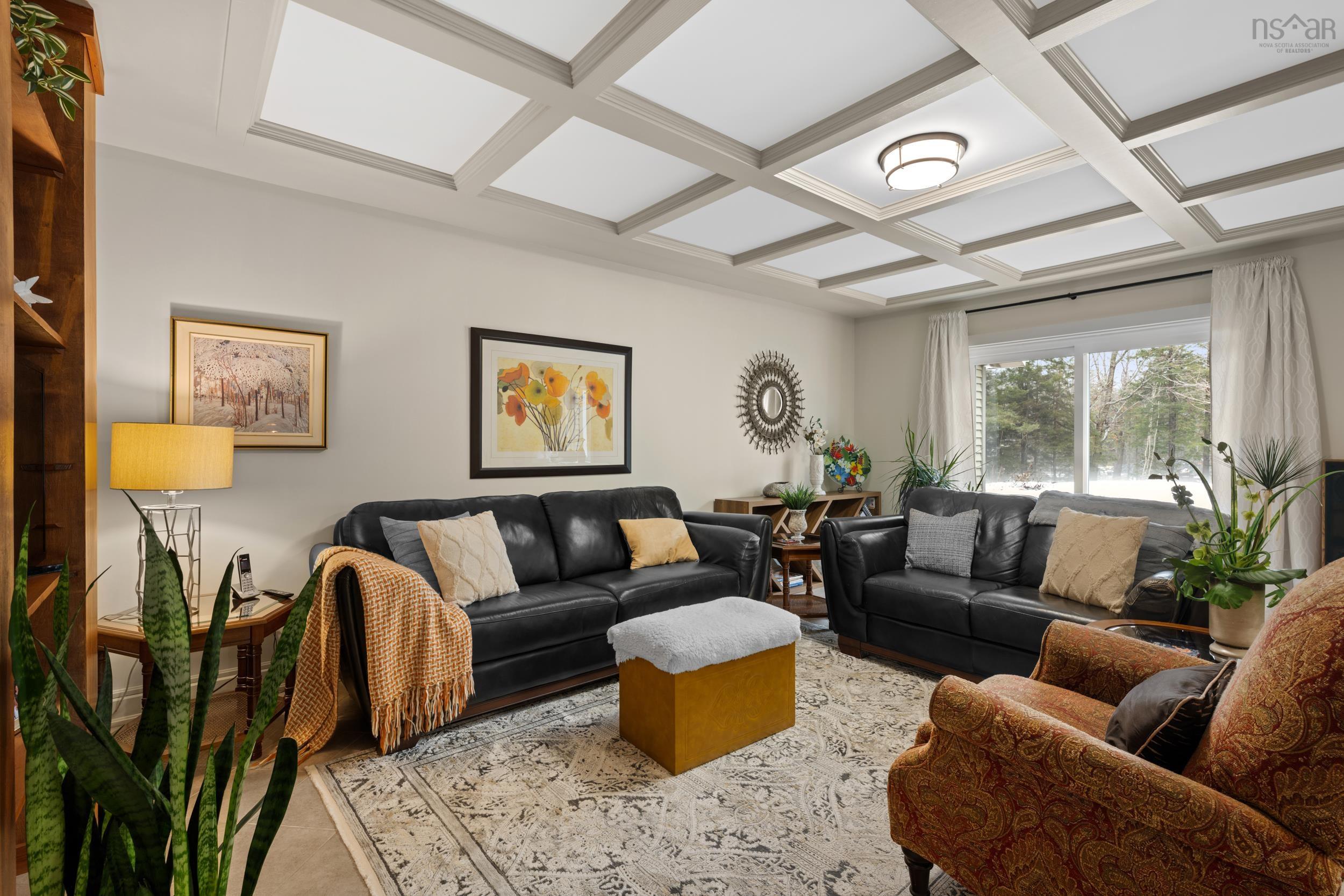 $1,099,000.00: 532 Oakland Road, Indian Point