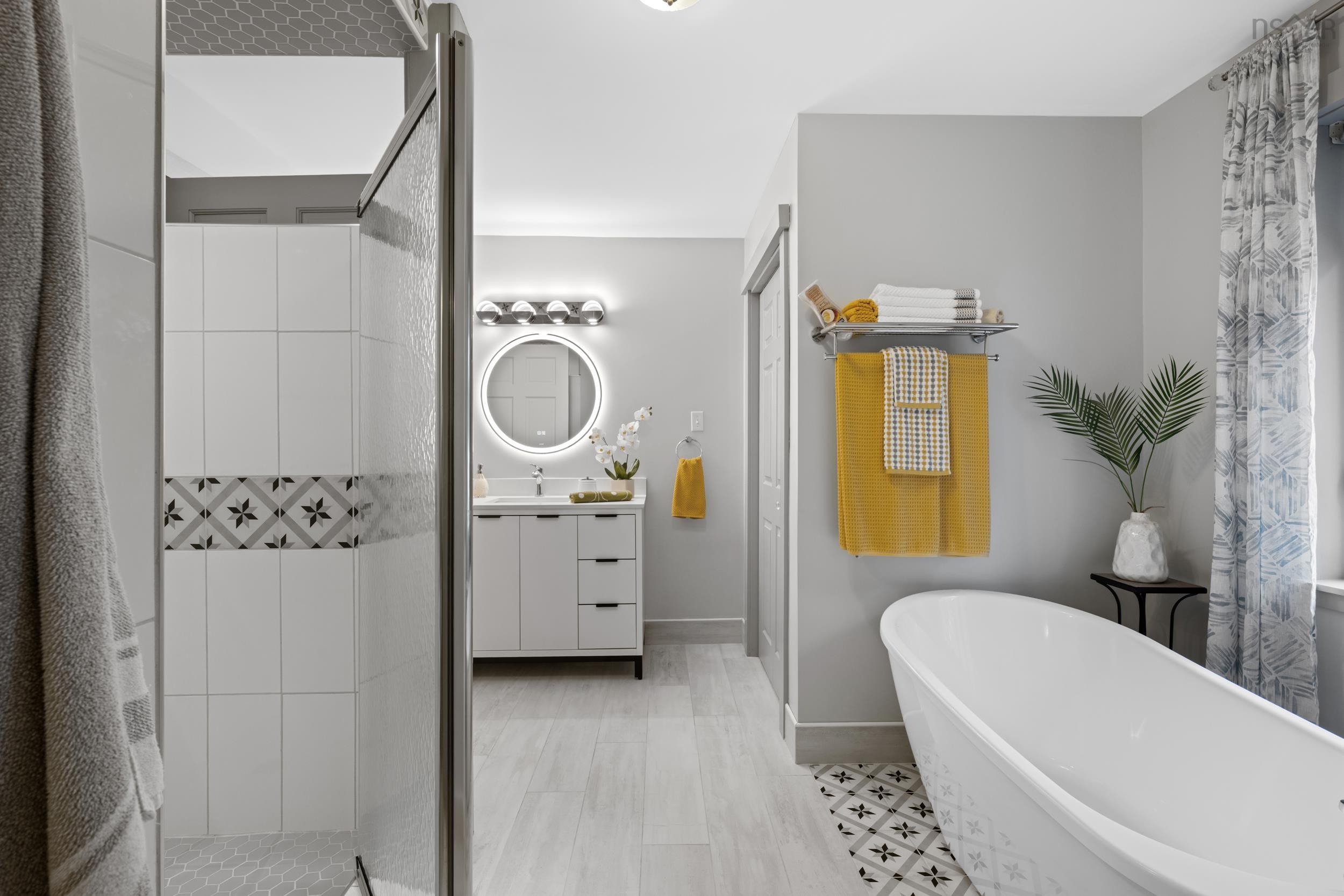 $1,099,000.00: 532 Oakland Road, Indian Point