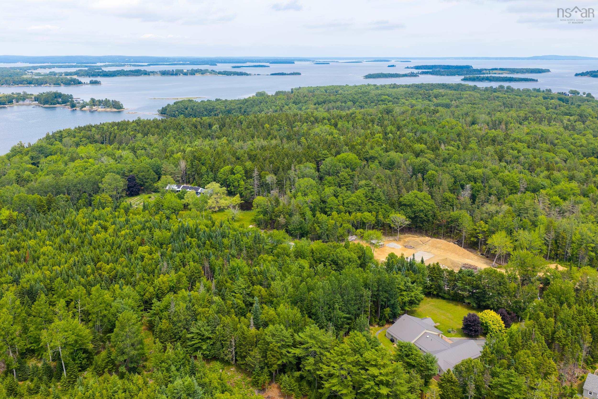 $1,099,000.00: 532 Oakland Road, Indian Point