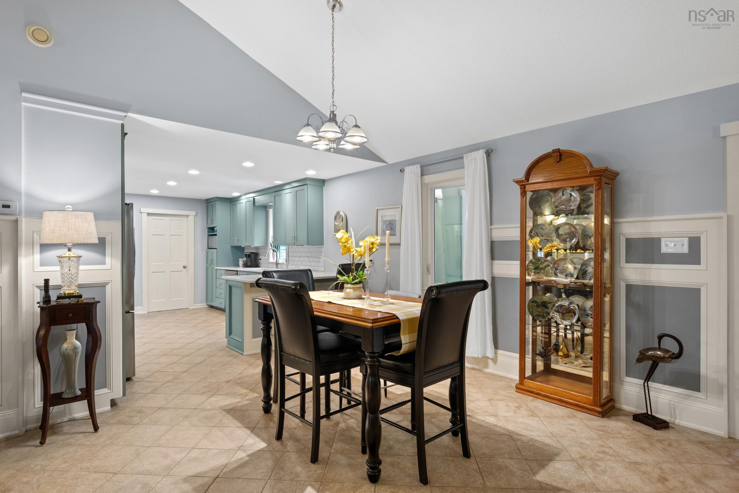 $1,099,000.00: 532 Oakland Road, Indian Point