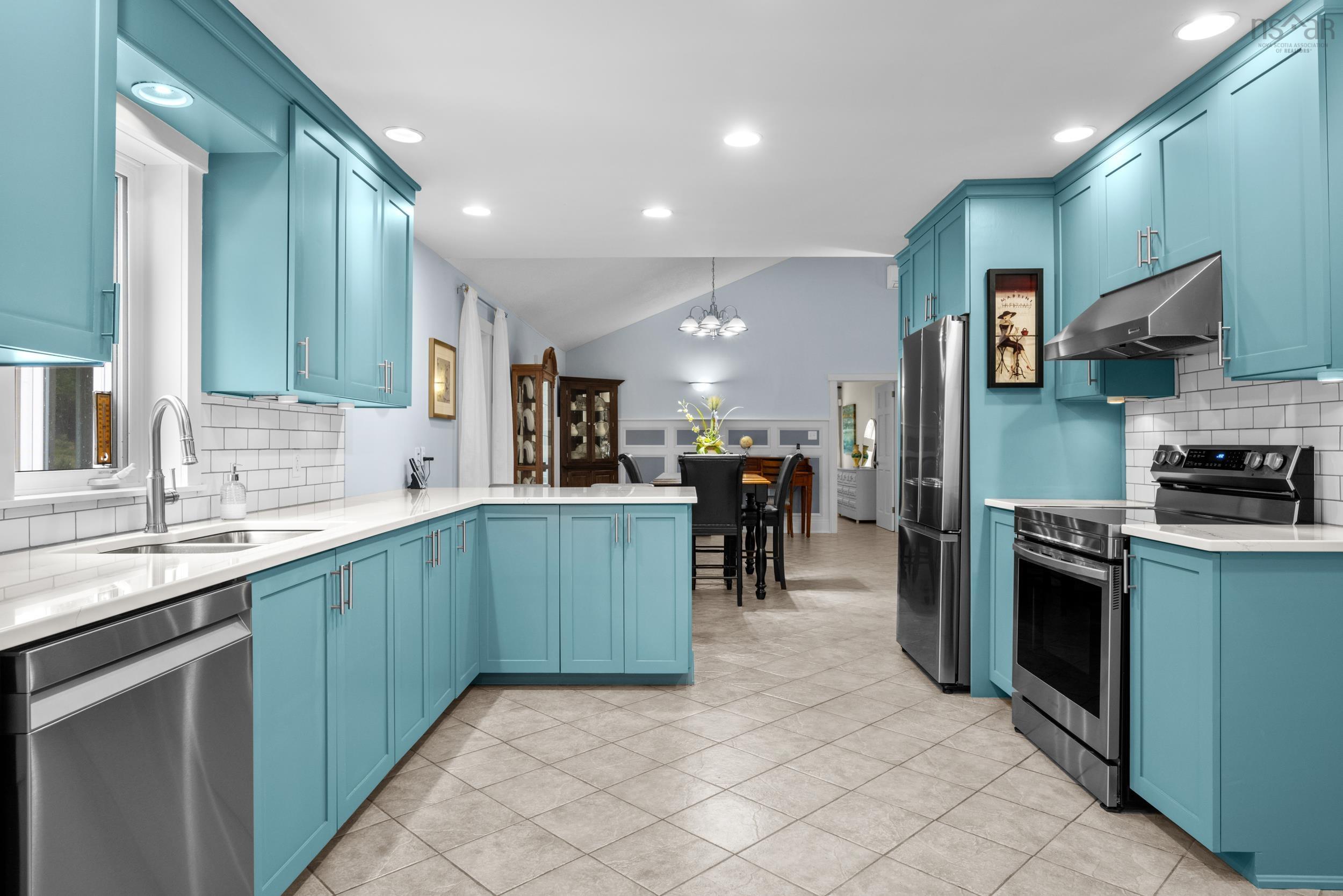 $1,099,000.00: 532 Oakland Road, Indian Point