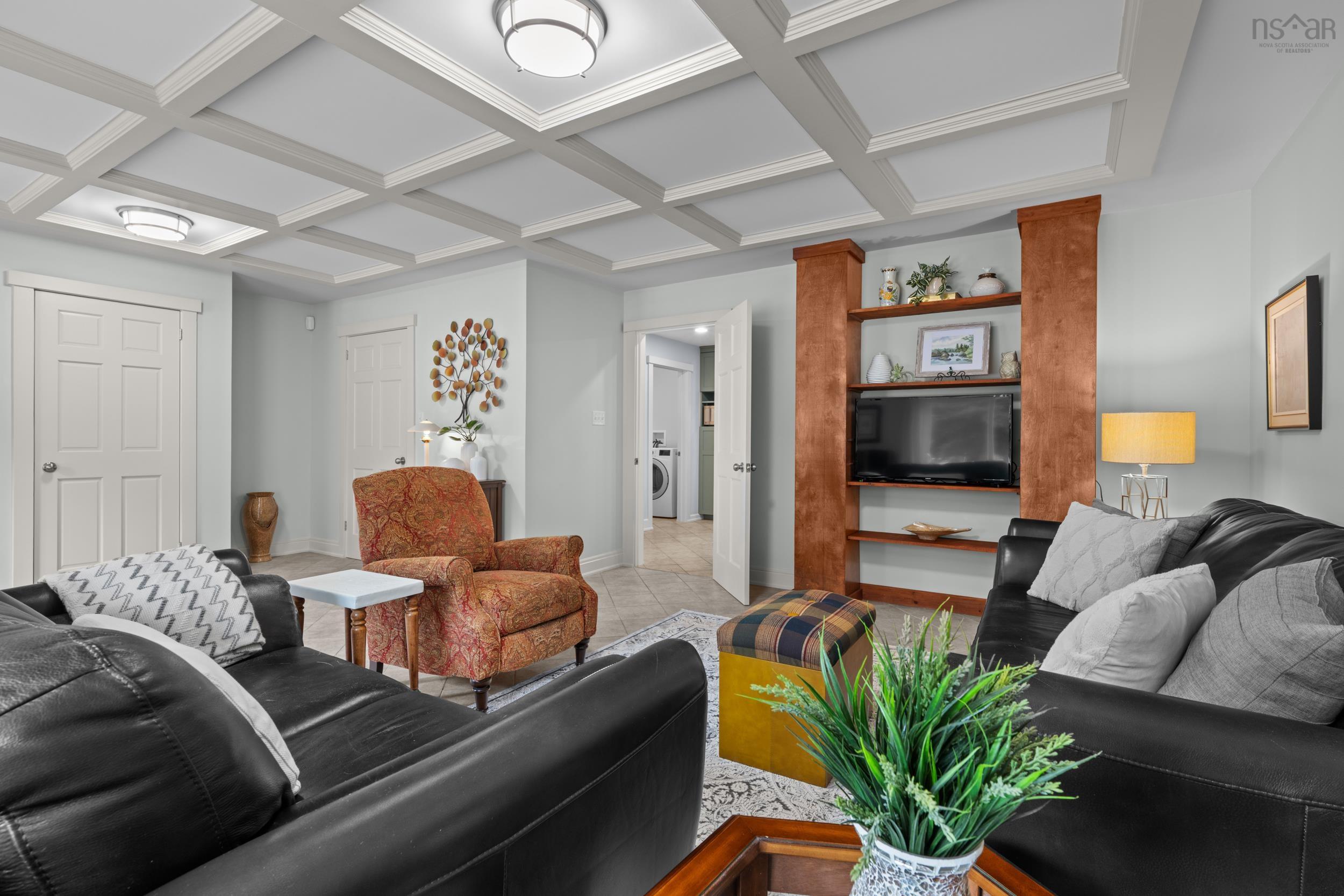 $1,099,000.00: 532 Oakland Road, Indian Point