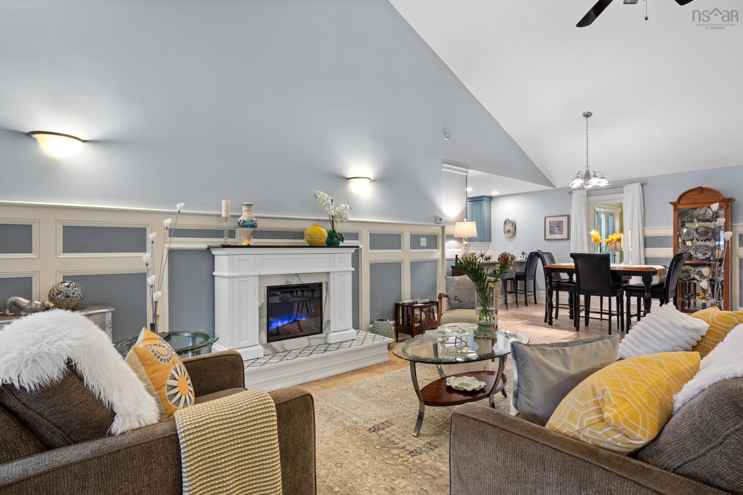 $1,099,000.00: 532 Oakland Road, Indian Point