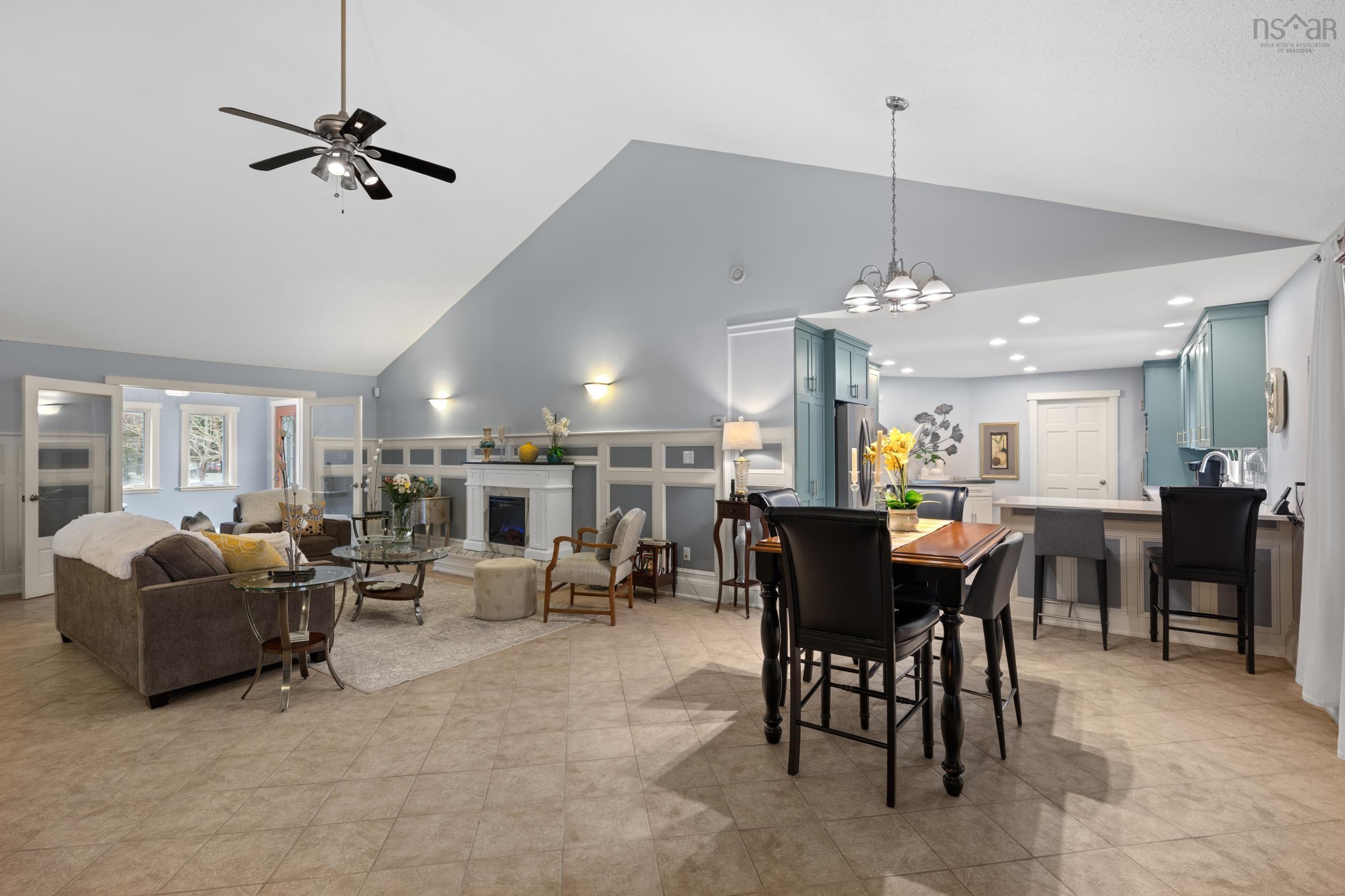 $1,099,000.00: 532 Oakland Road, Indian Point