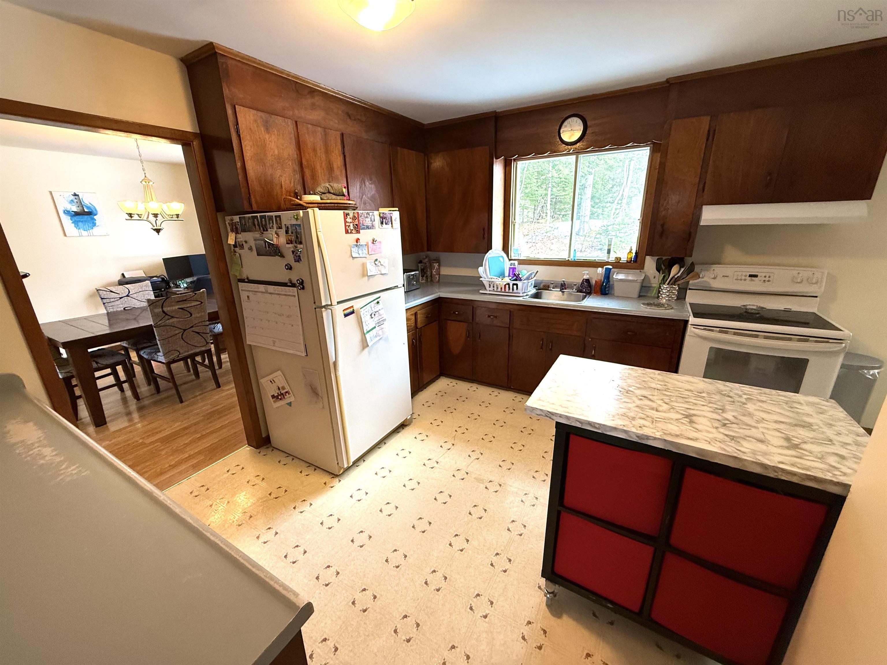 $299,900.00: 102 Elizabeth Avenue, Bridgewater