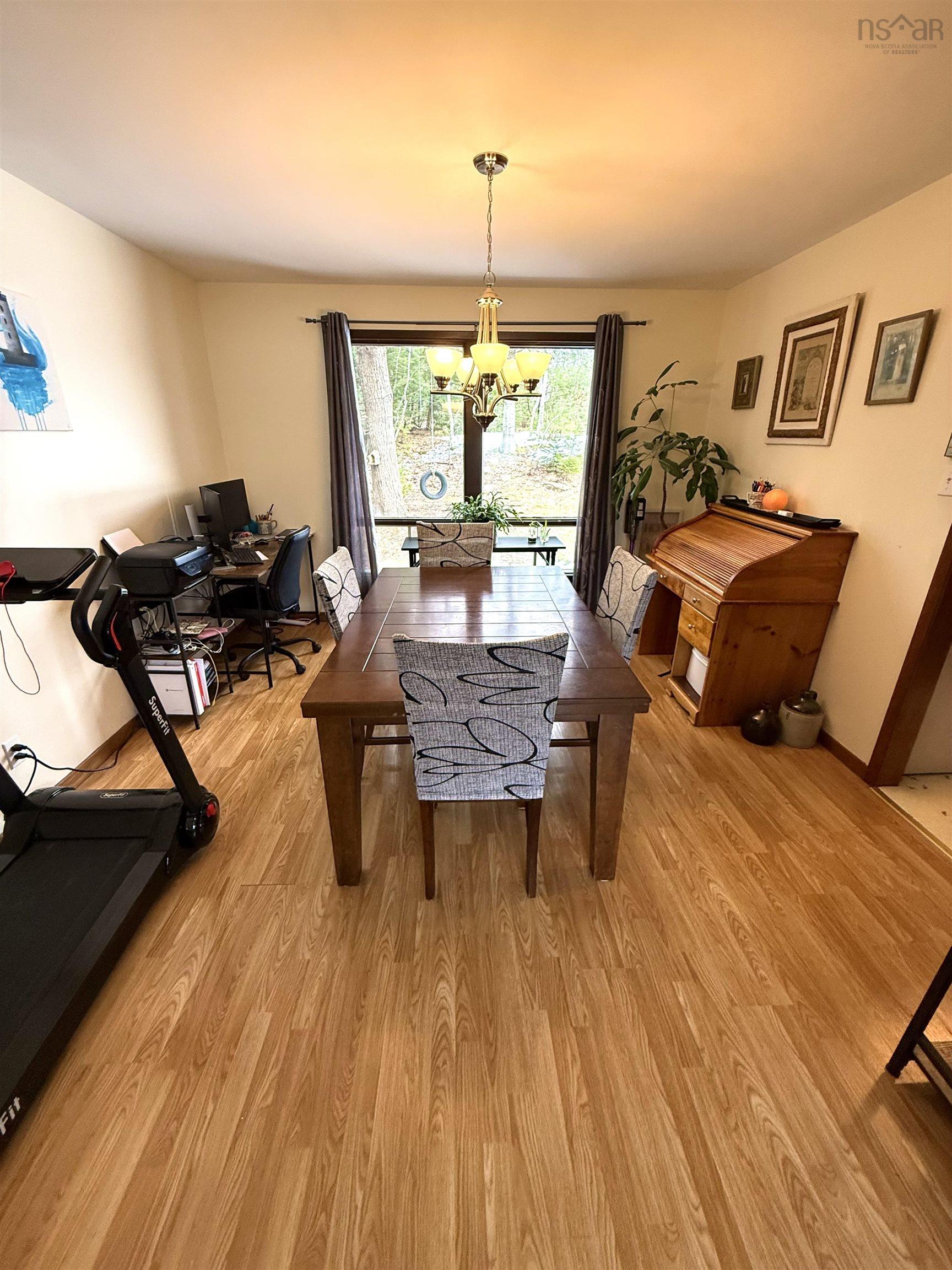 $299,900.00: 102 Elizabeth Avenue, Bridgewater