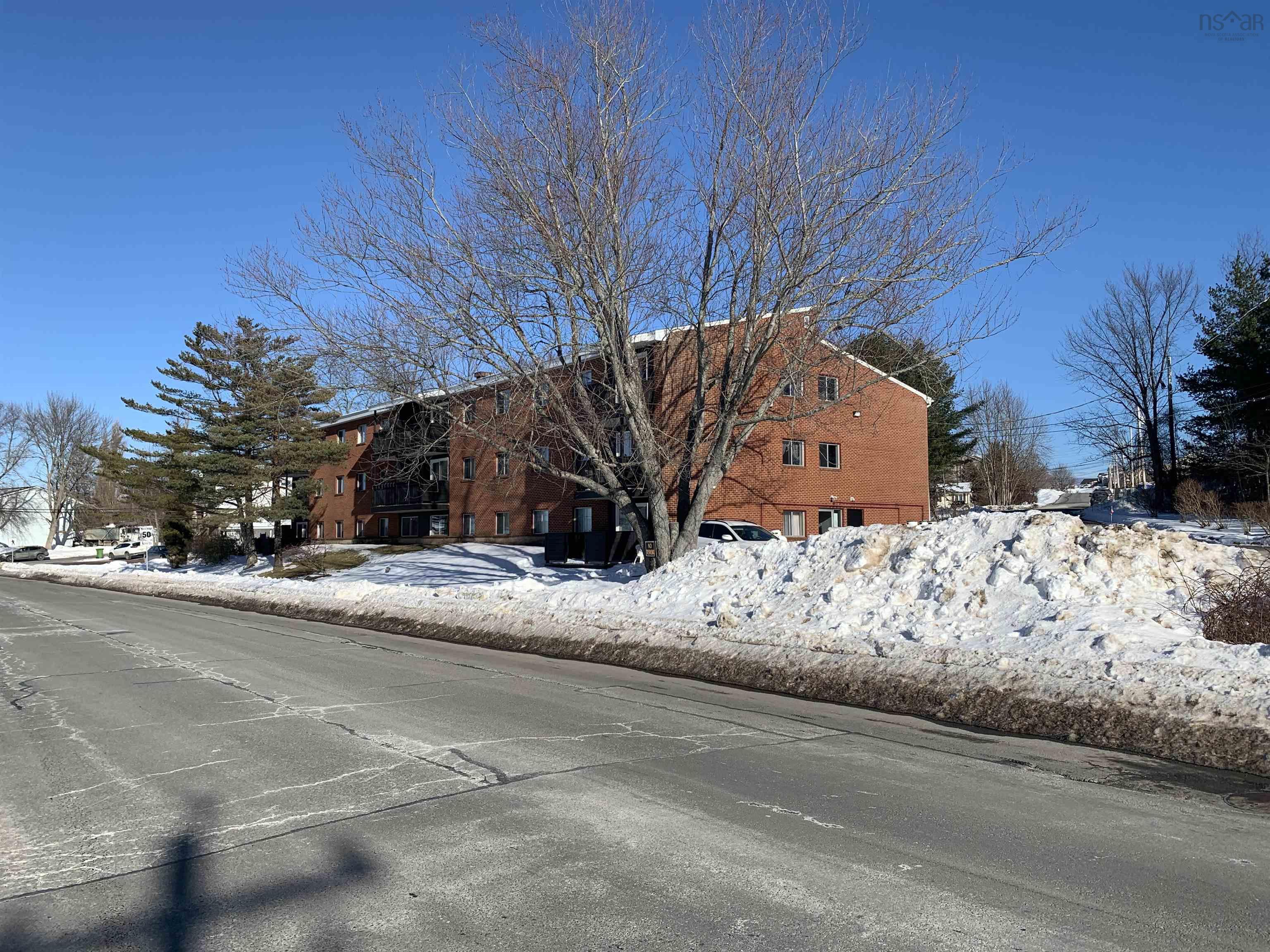 $3,950,000.00: 1011 Burgess Crescent, Windsor