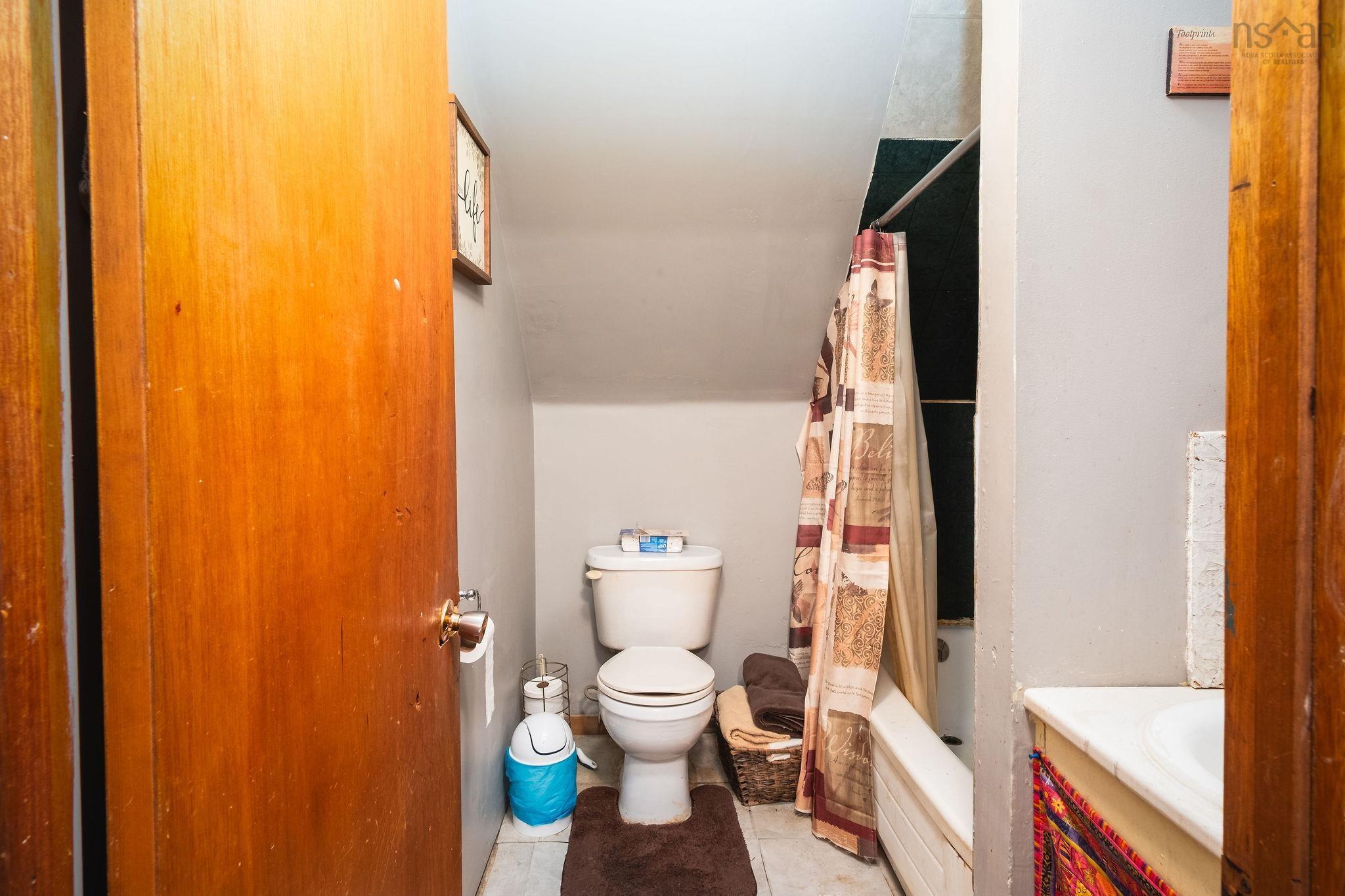 $249,000.00: .. 97 Sharon Drive Drive, Port Hood