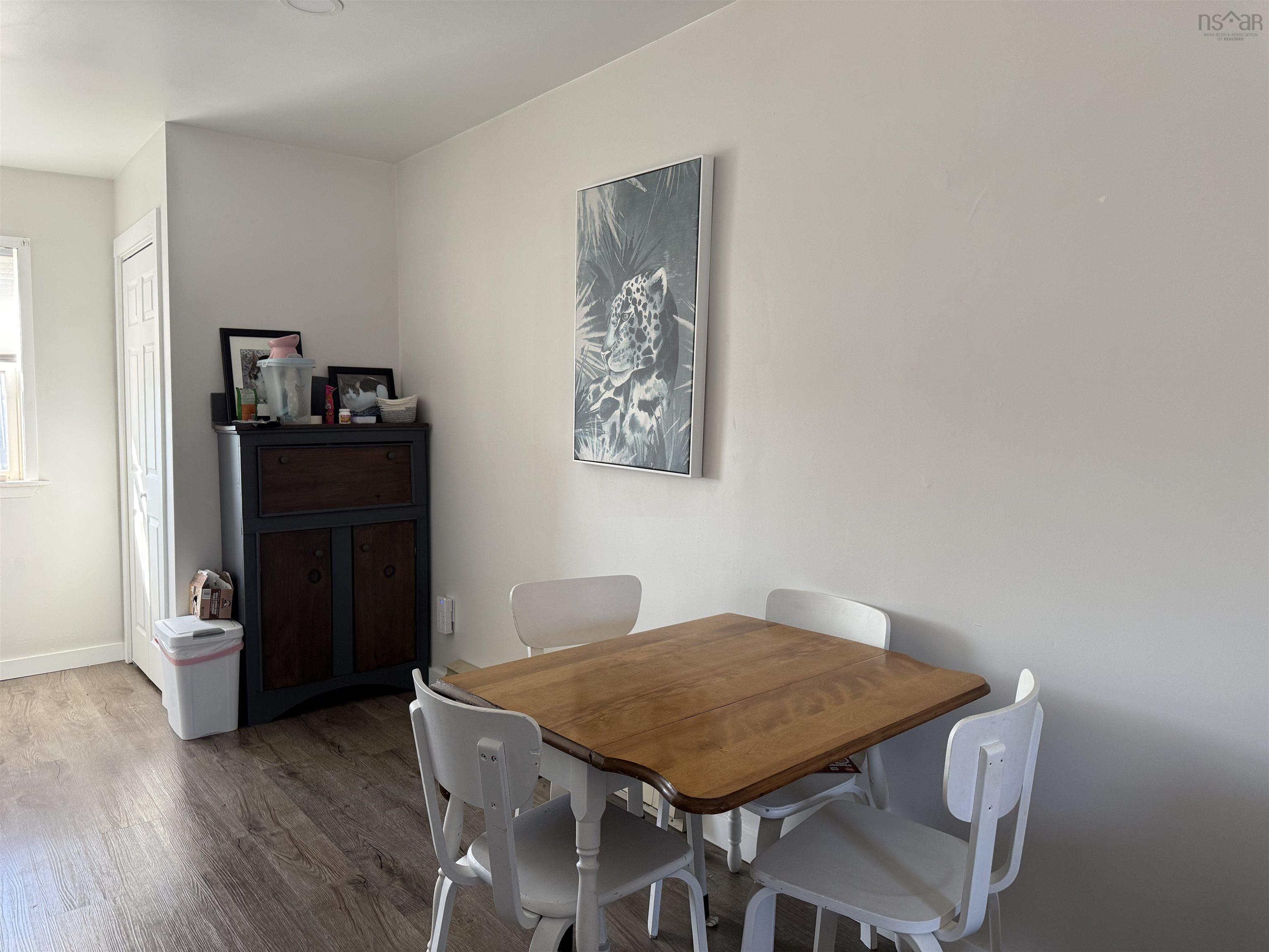 $425,000.00: 49 High Street, Trenton