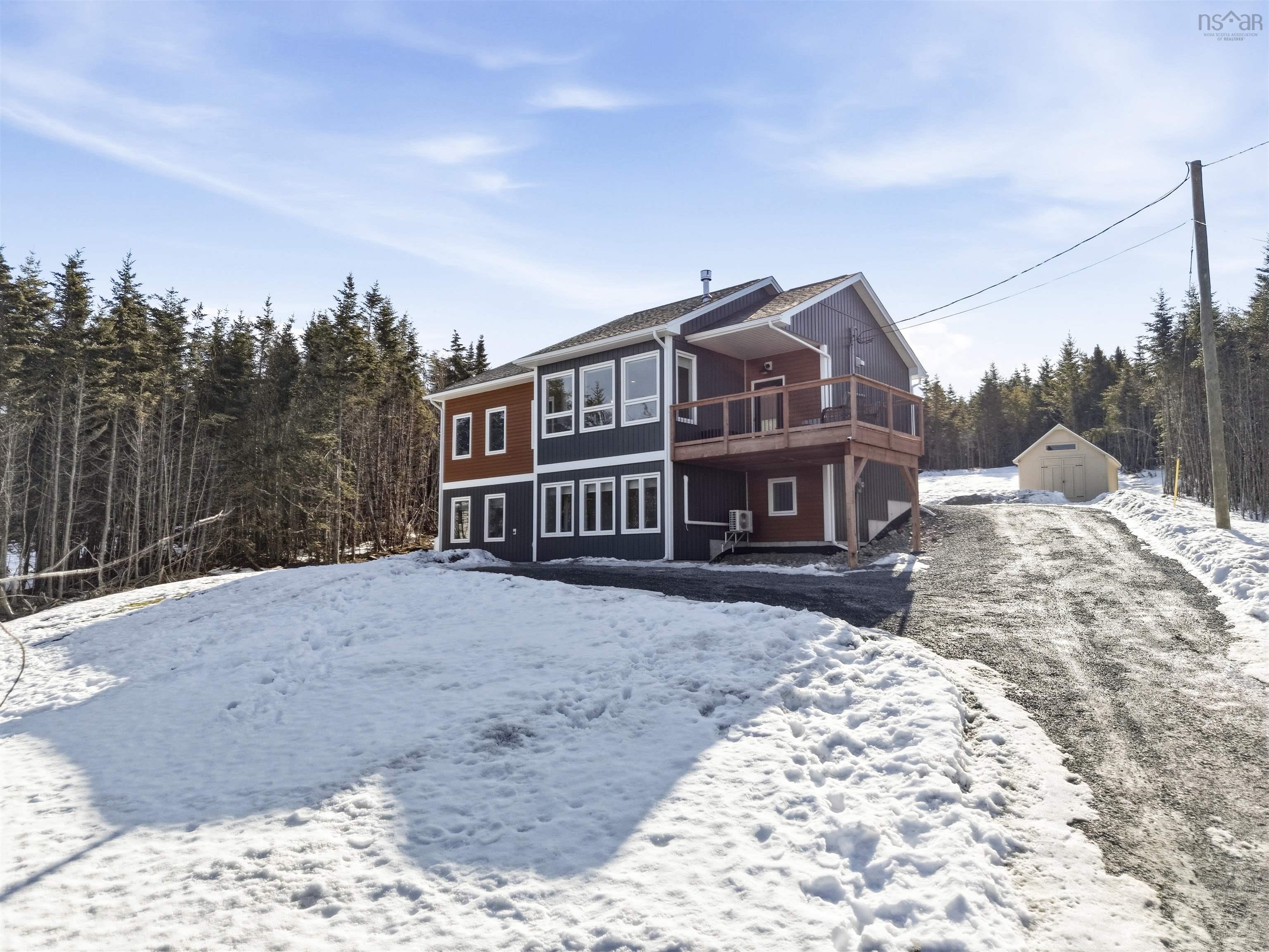 $689,000.00: 1363 East Petpeswick Road, Musquodoboit Harbour