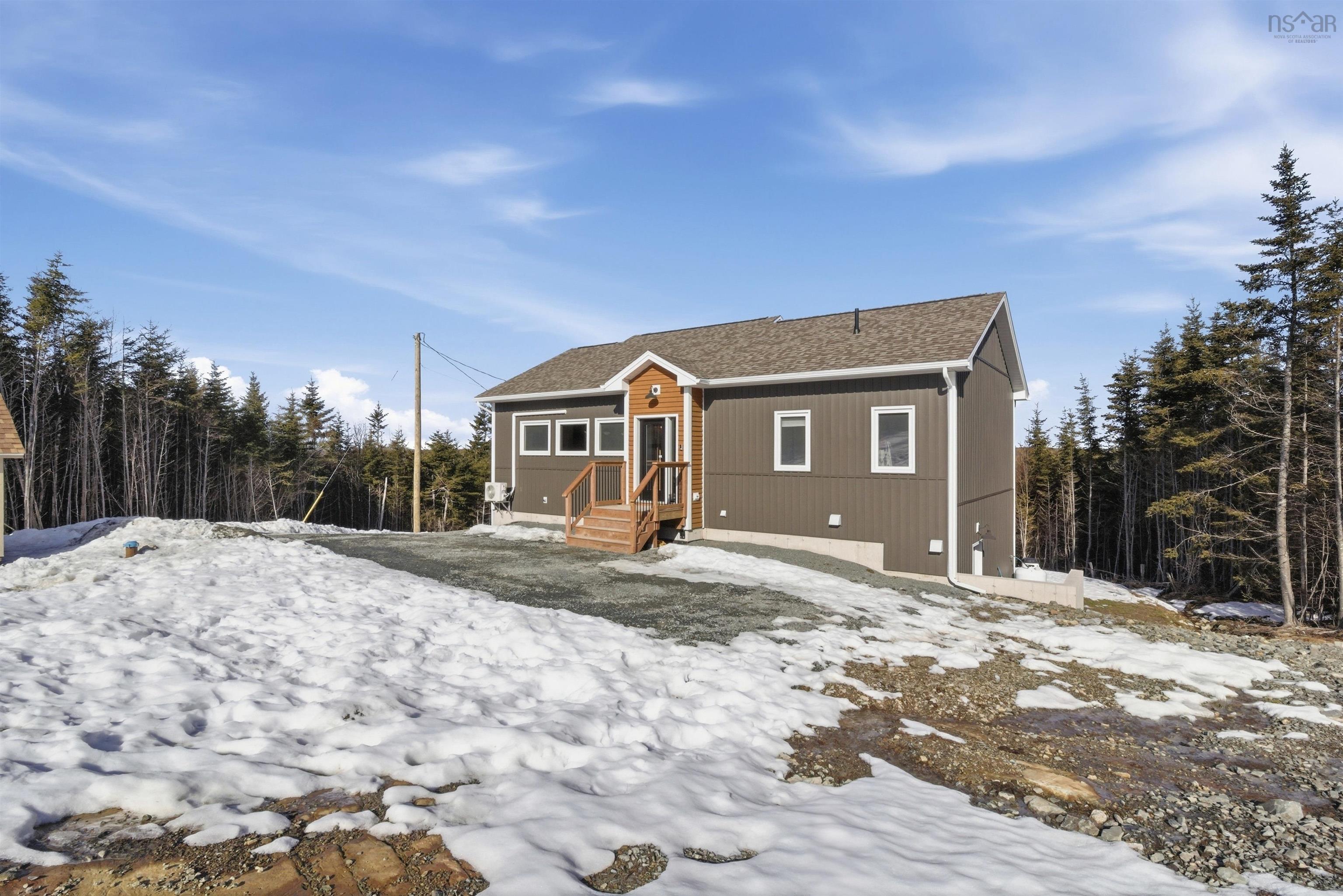 $689,000.00: 1363 East Petpeswick Road, Musquodoboit Harbour