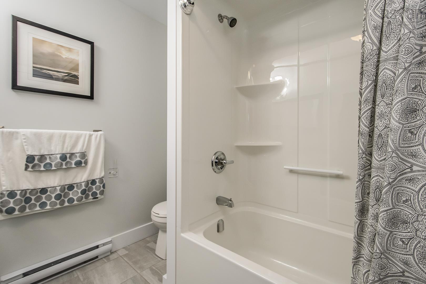 $580,000.00: 99 Executive Drive, Middle Sackville