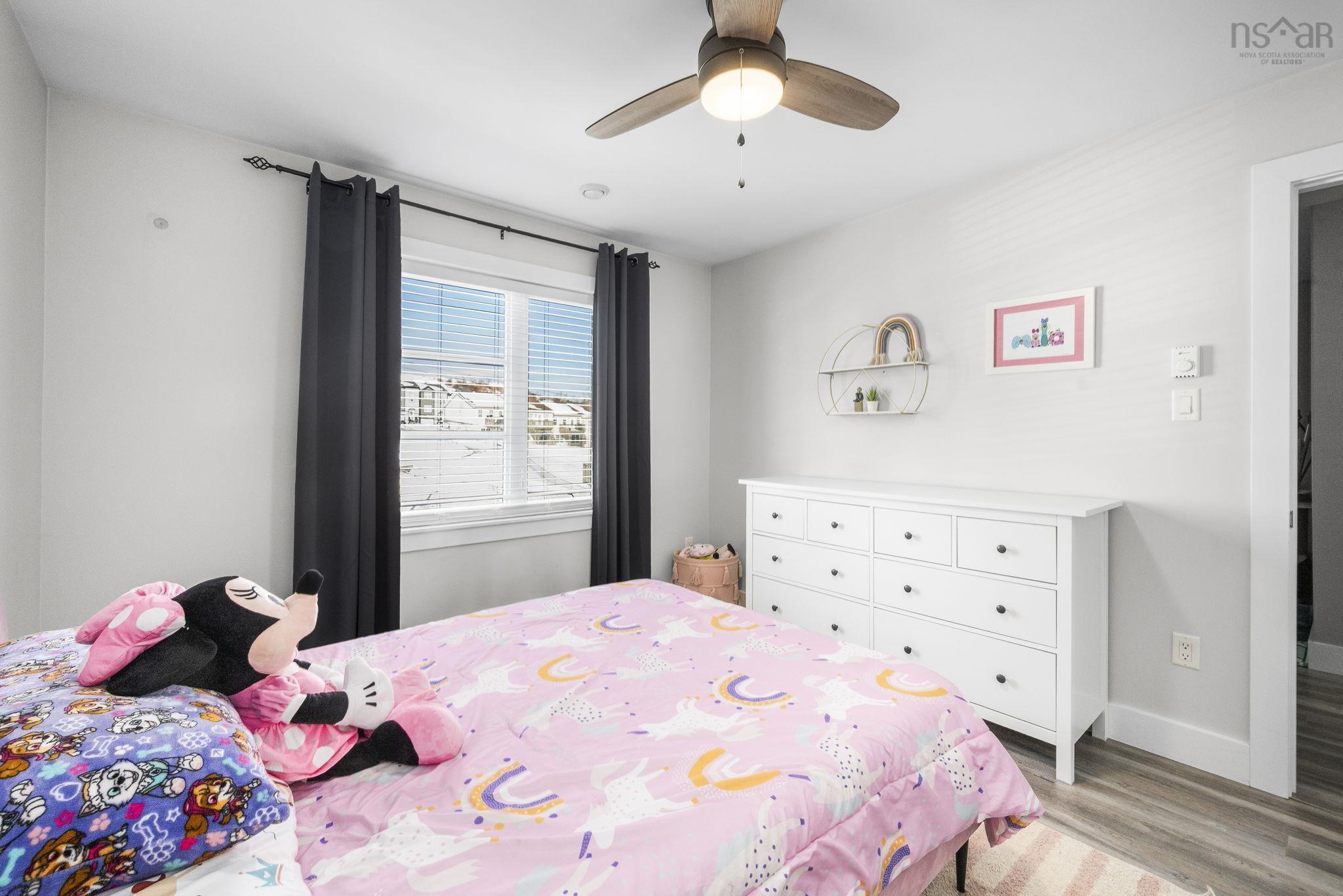 $580,000.00: 99 Executive Drive, Middle Sackville