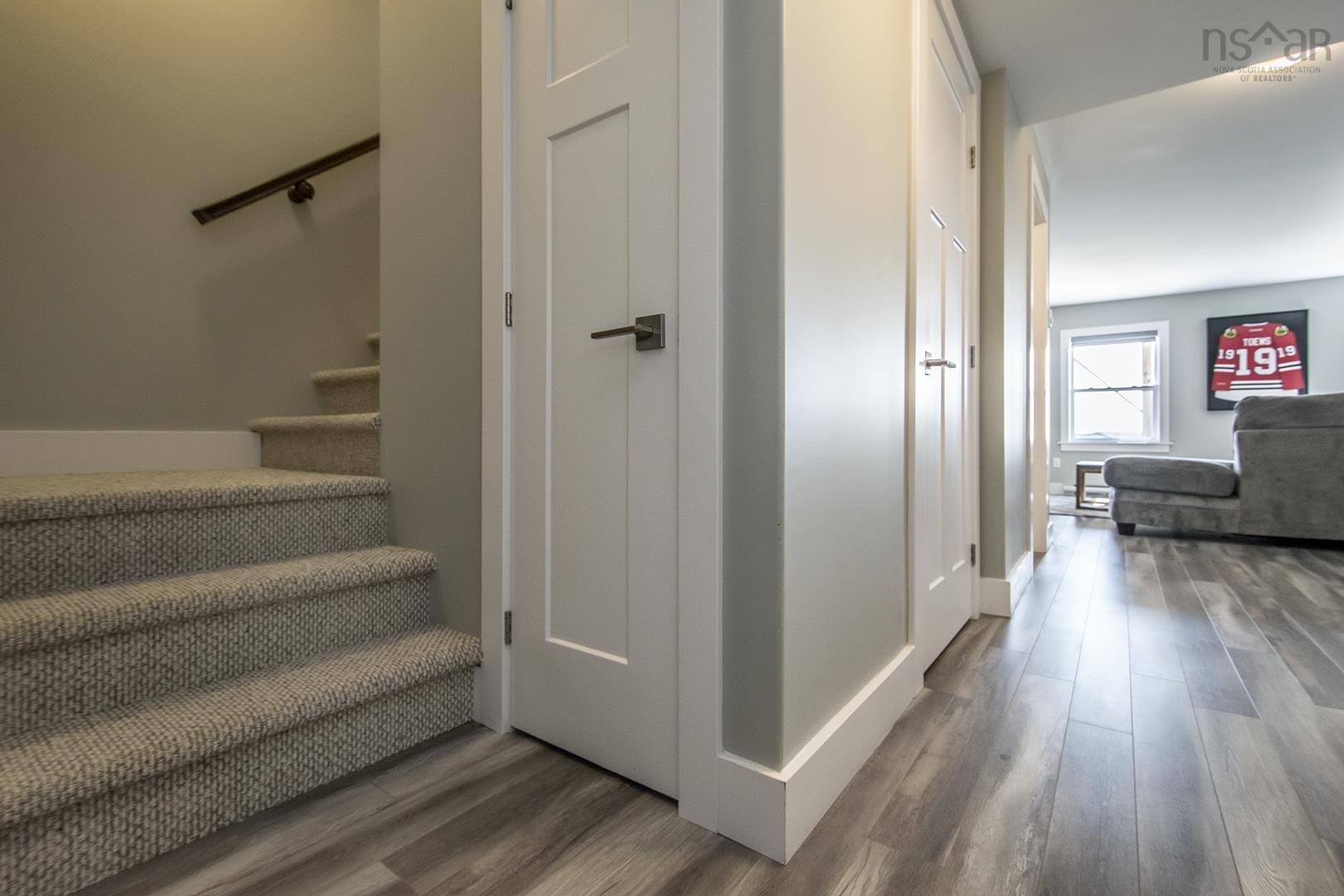 $580,000.00: 99 Executive Drive, Middle Sackville