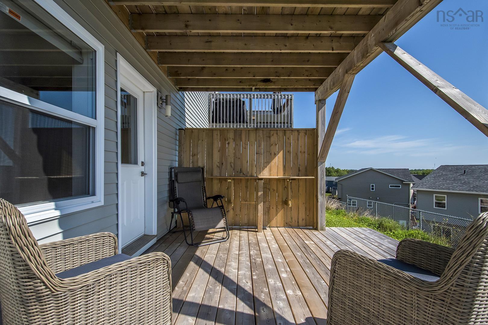 $580,000.00: 99 Executive Drive, Middle Sackville