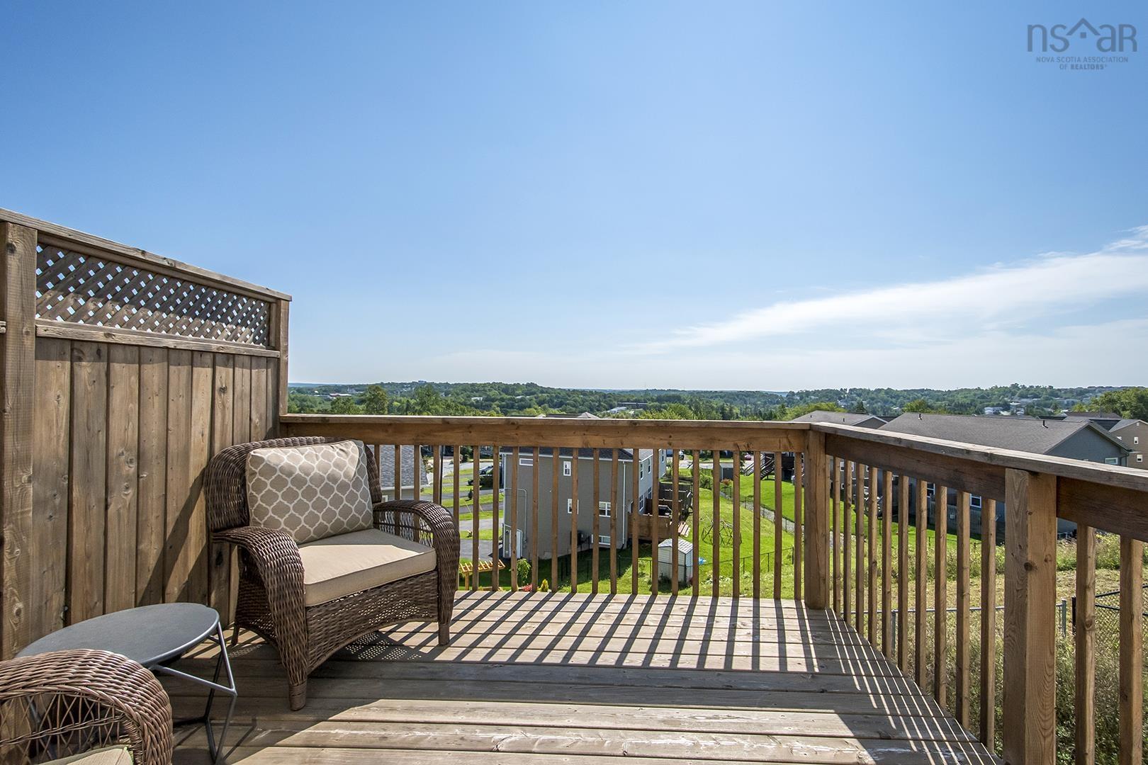 $580,000.00: 99 Executive Drive, Middle Sackville