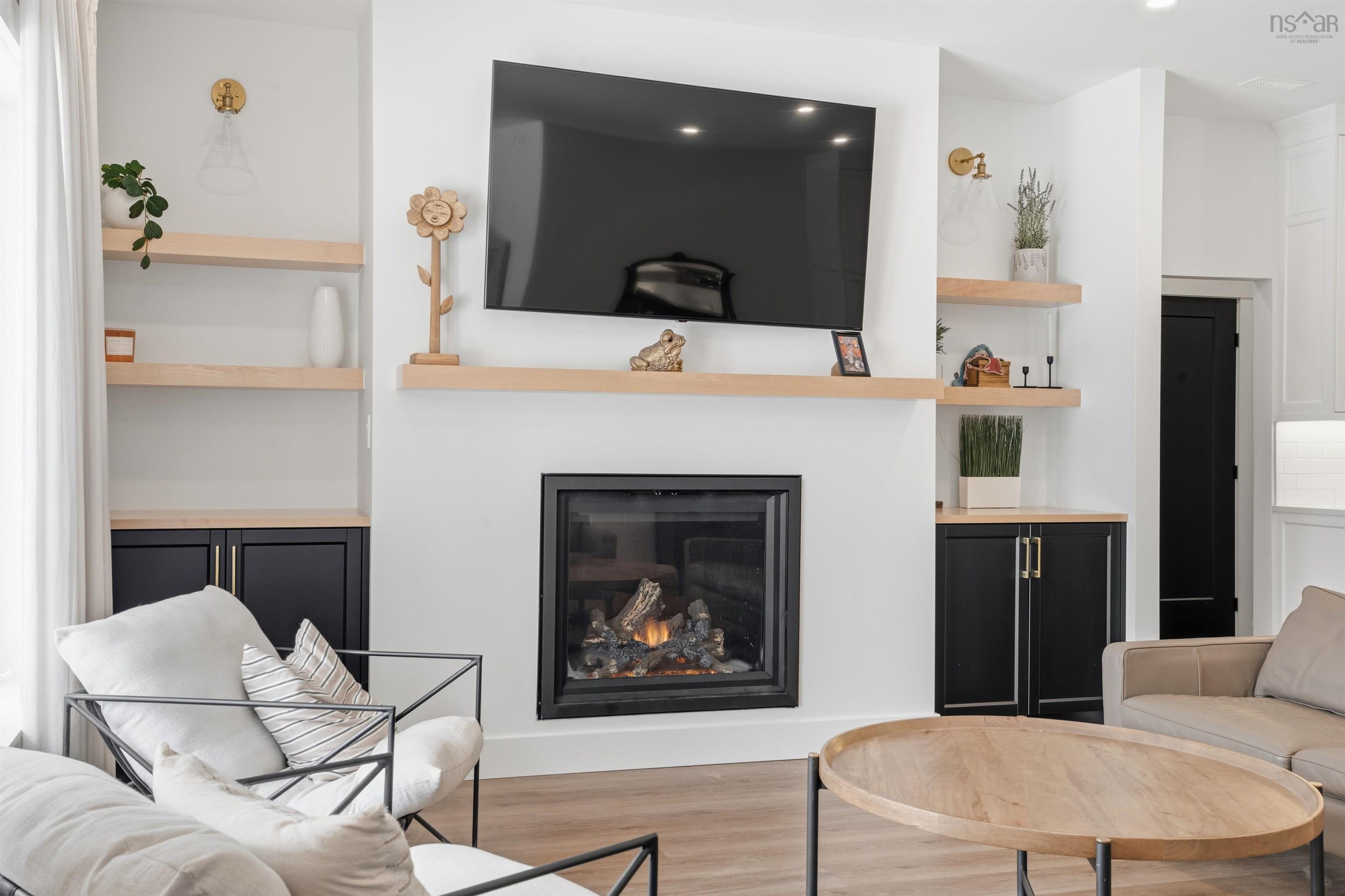 $1,239,000.00: 502 High Road, Fall River