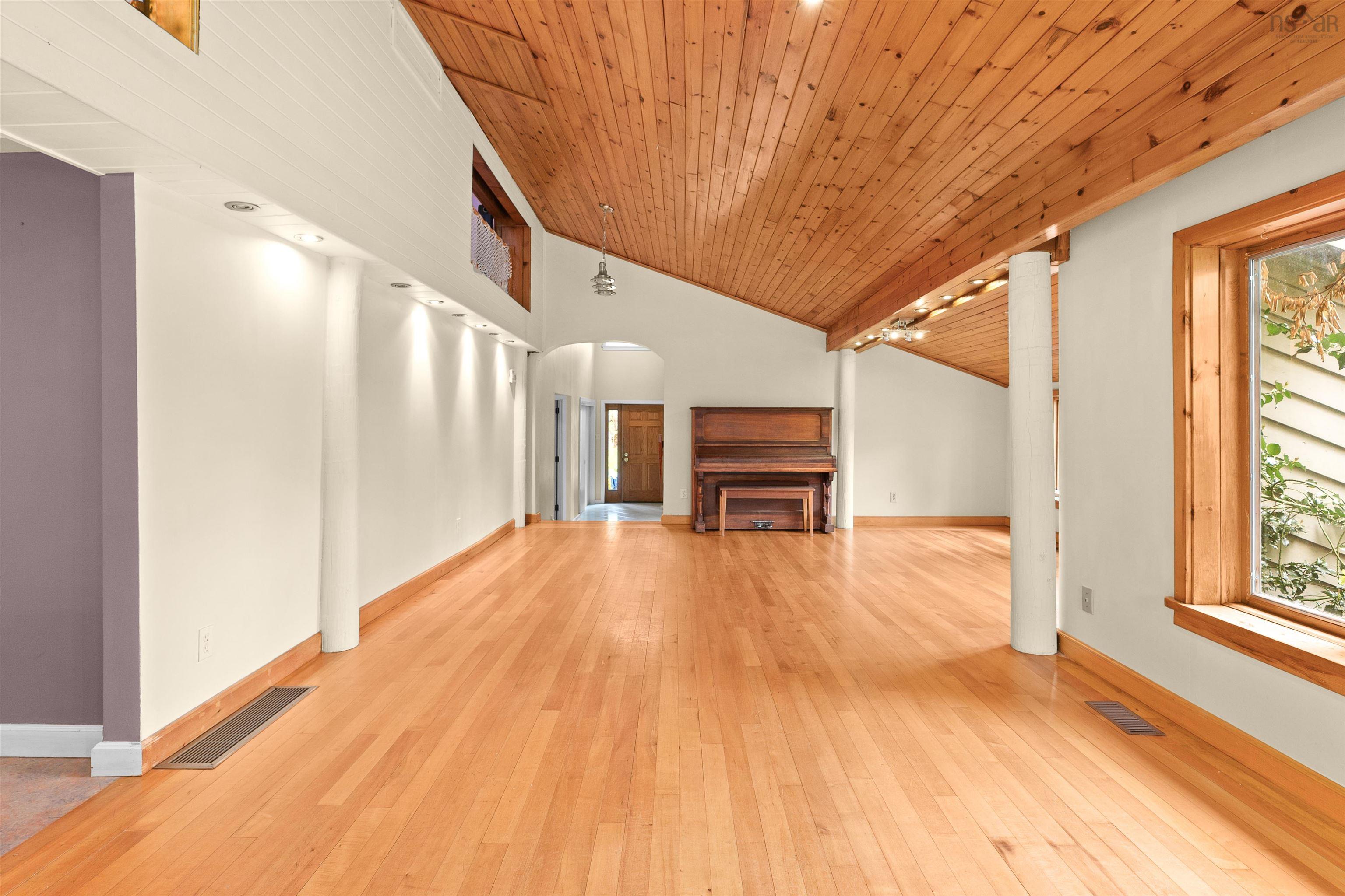 $650,000.00: 371 Lacey Mines Road, Chester Basin