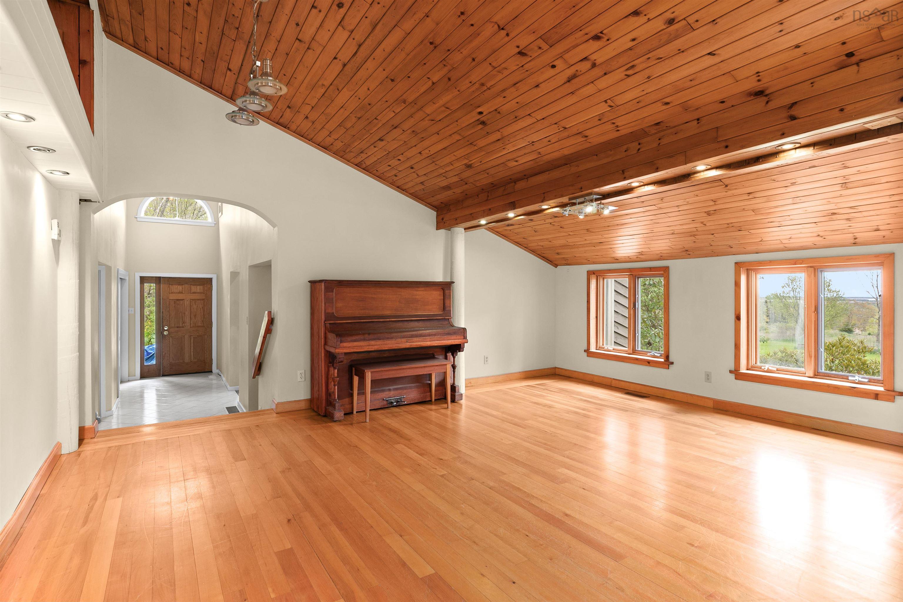 $650,000.00: 371 Lacey Mines Road, Chester Basin