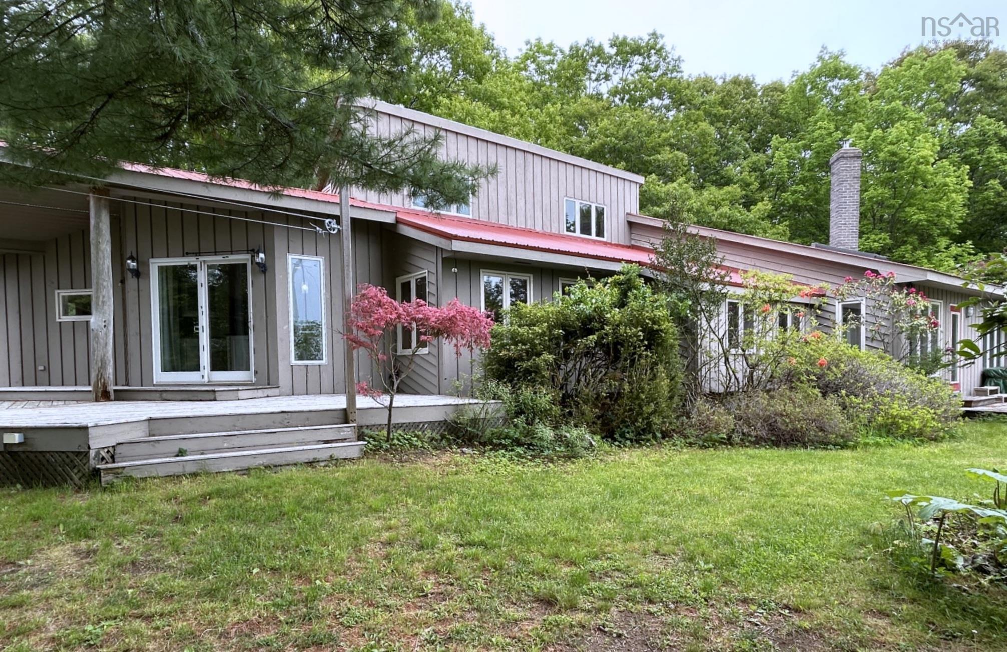 $650,000.00: 371 Lacey Mines Road, Chester Basin