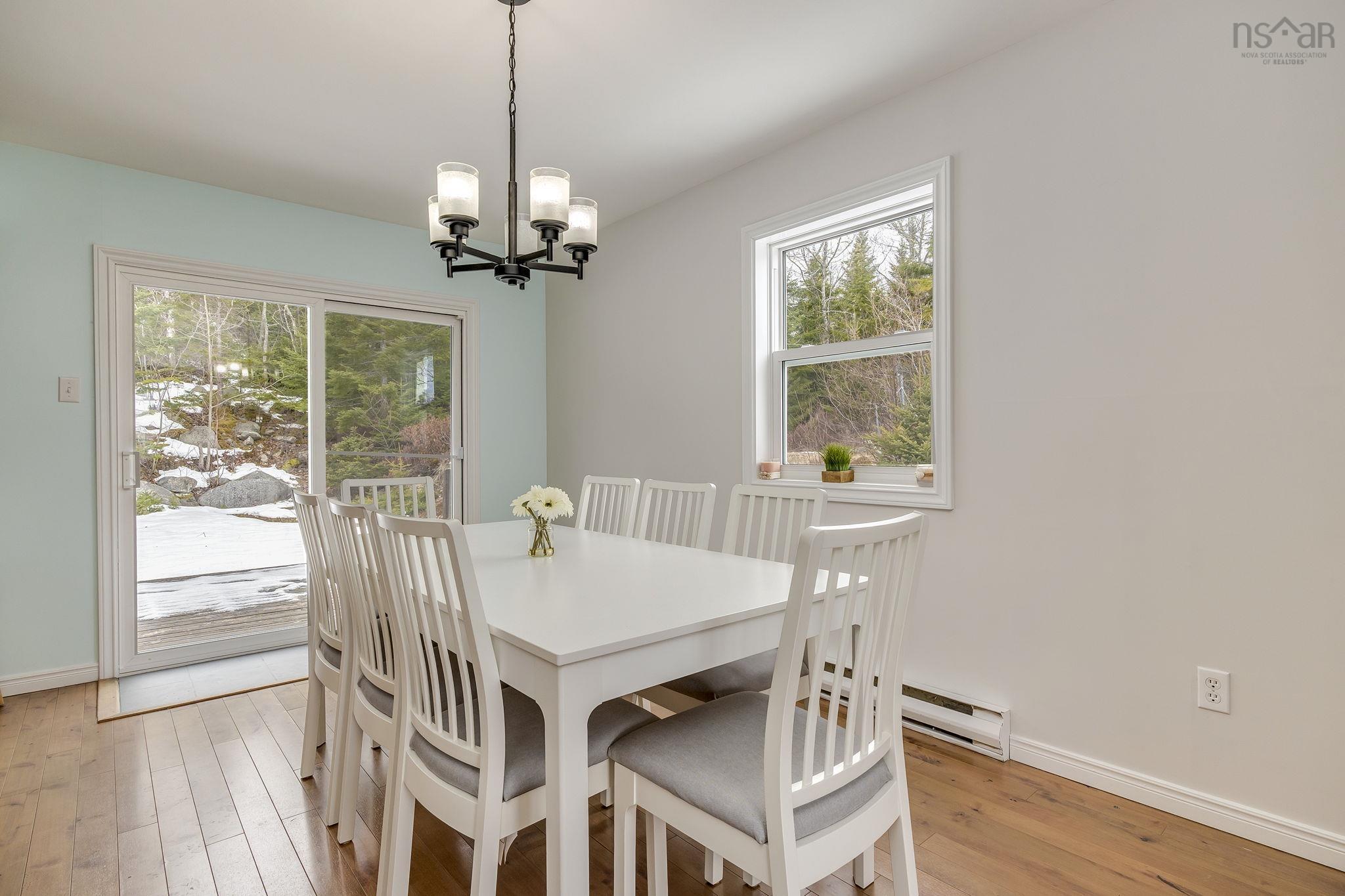 $549,000.00: 2208 Highway 329, The Lodge