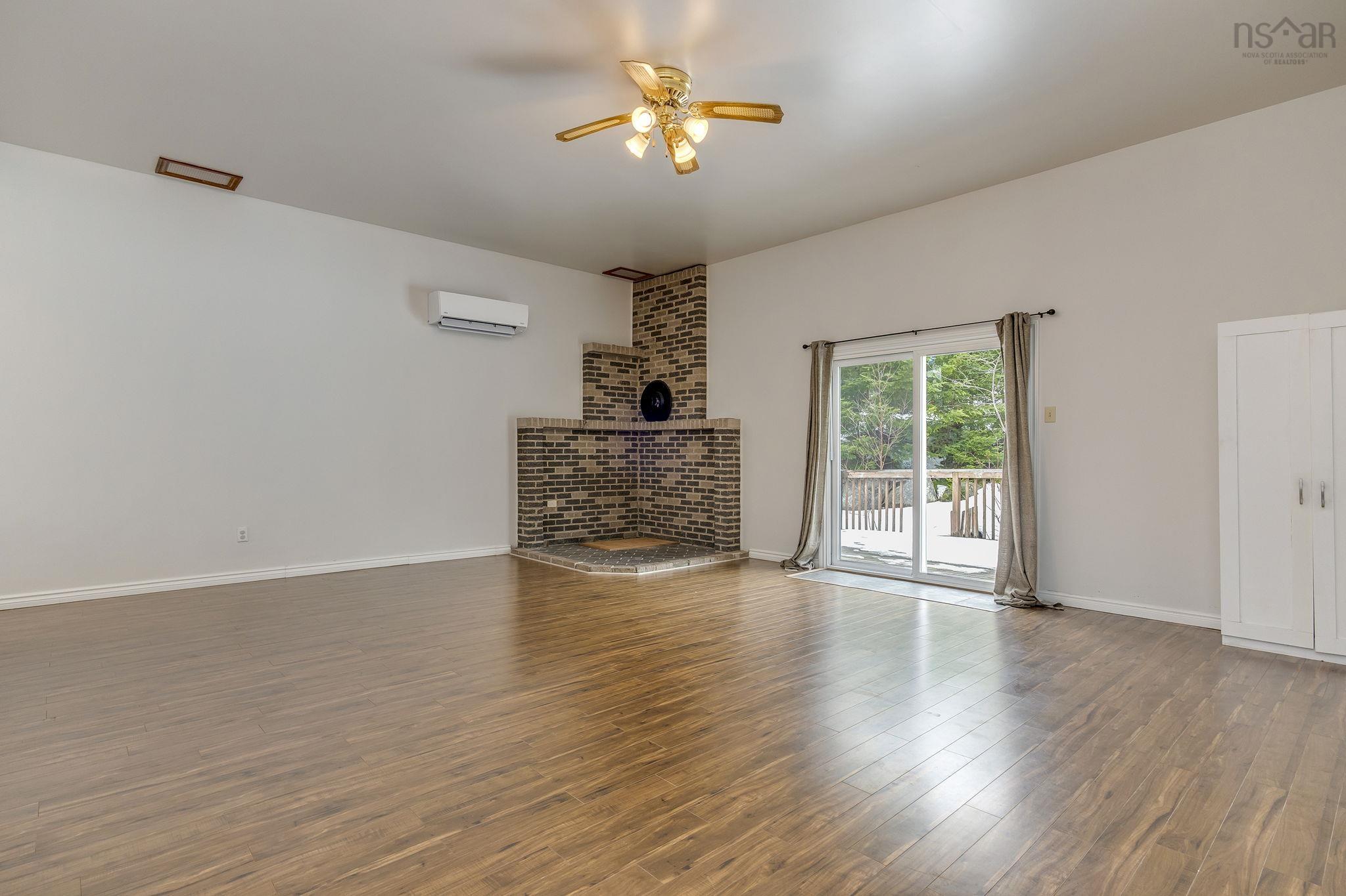 $549,000.00: 2208 Highway 329, The Lodge