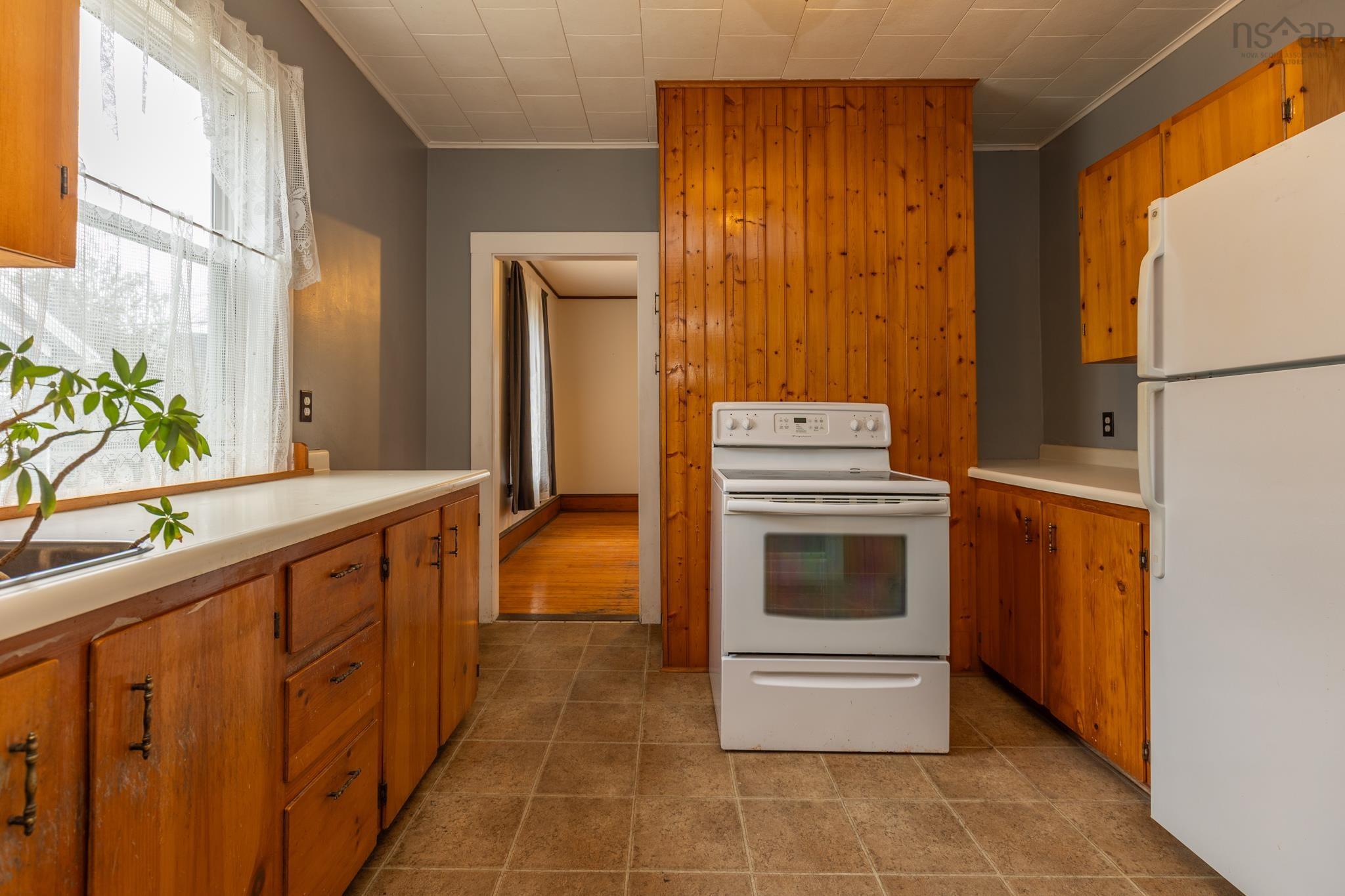 $269,900.00: 30 Porter Street, Yarmouth