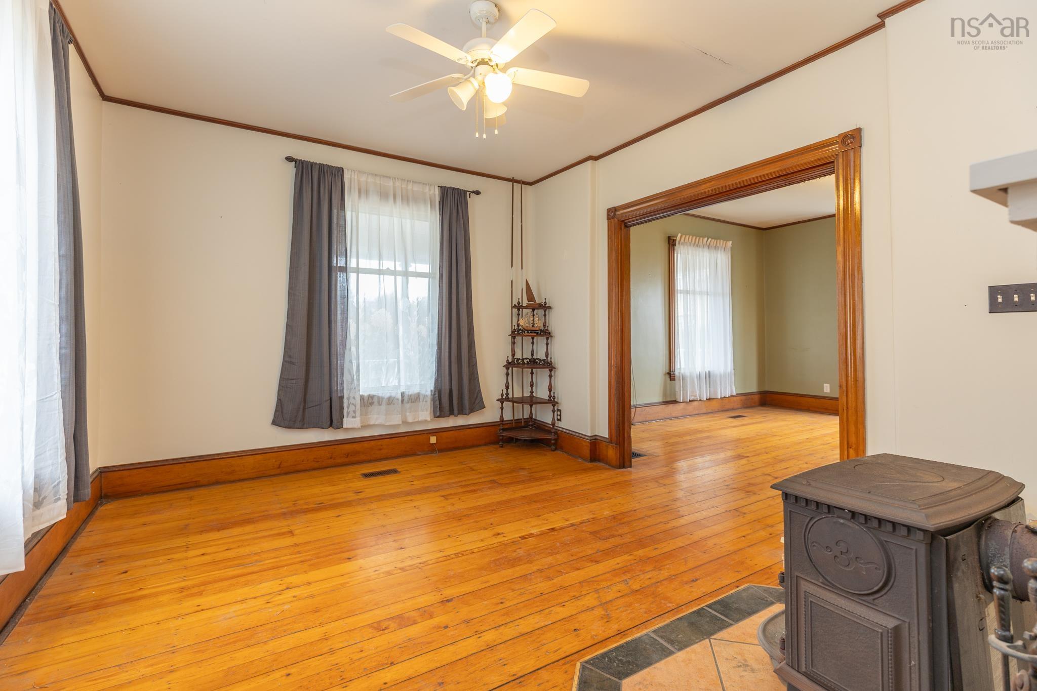 $259,900.00: 30 Porter Street, Yarmouth