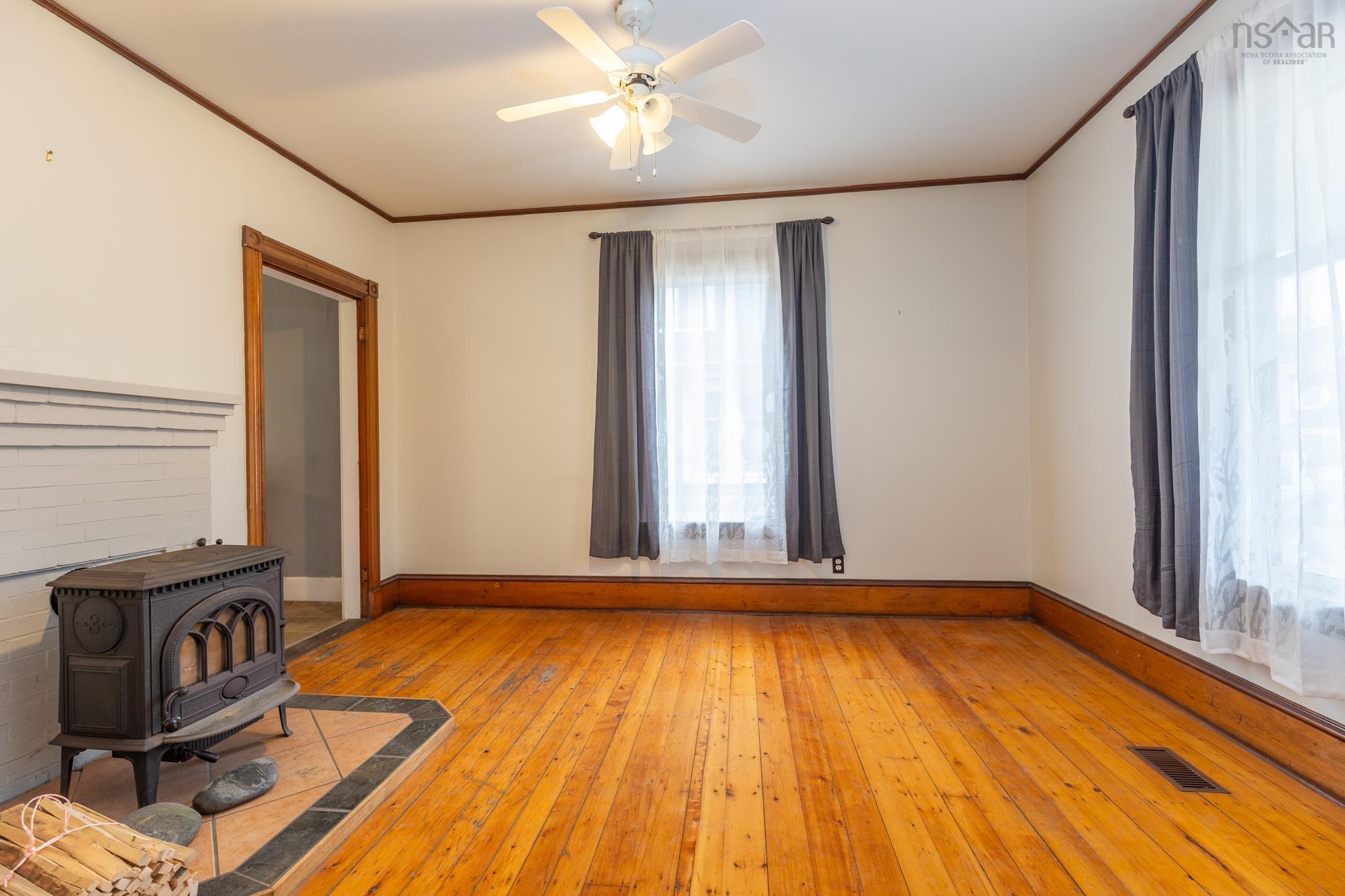 $269,900.00: 30 Porter Street, Yarmouth