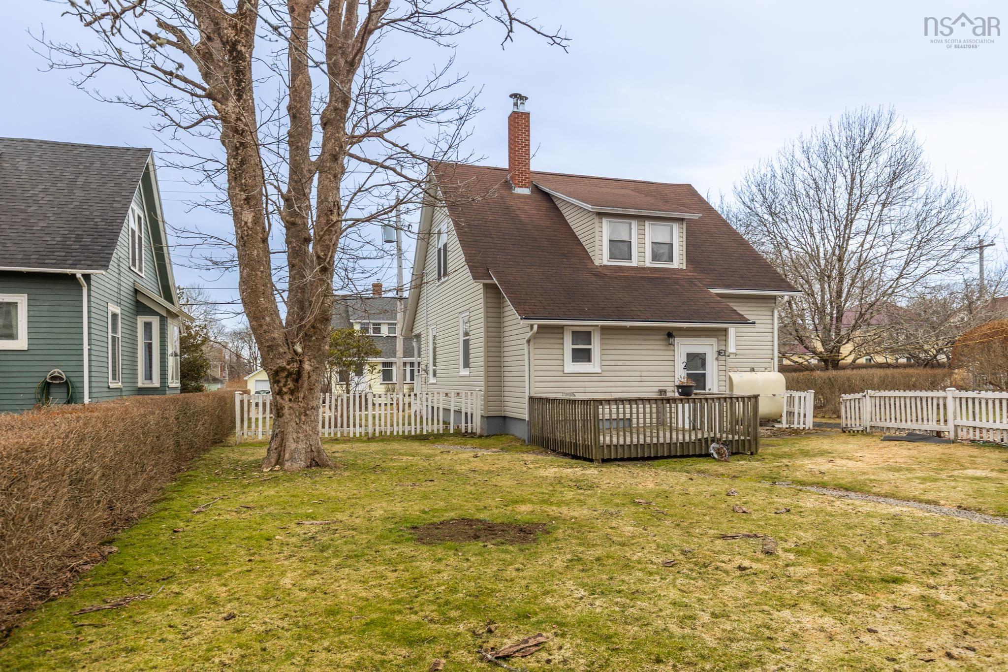 $269,900.00: 30 Porter Street, Yarmouth