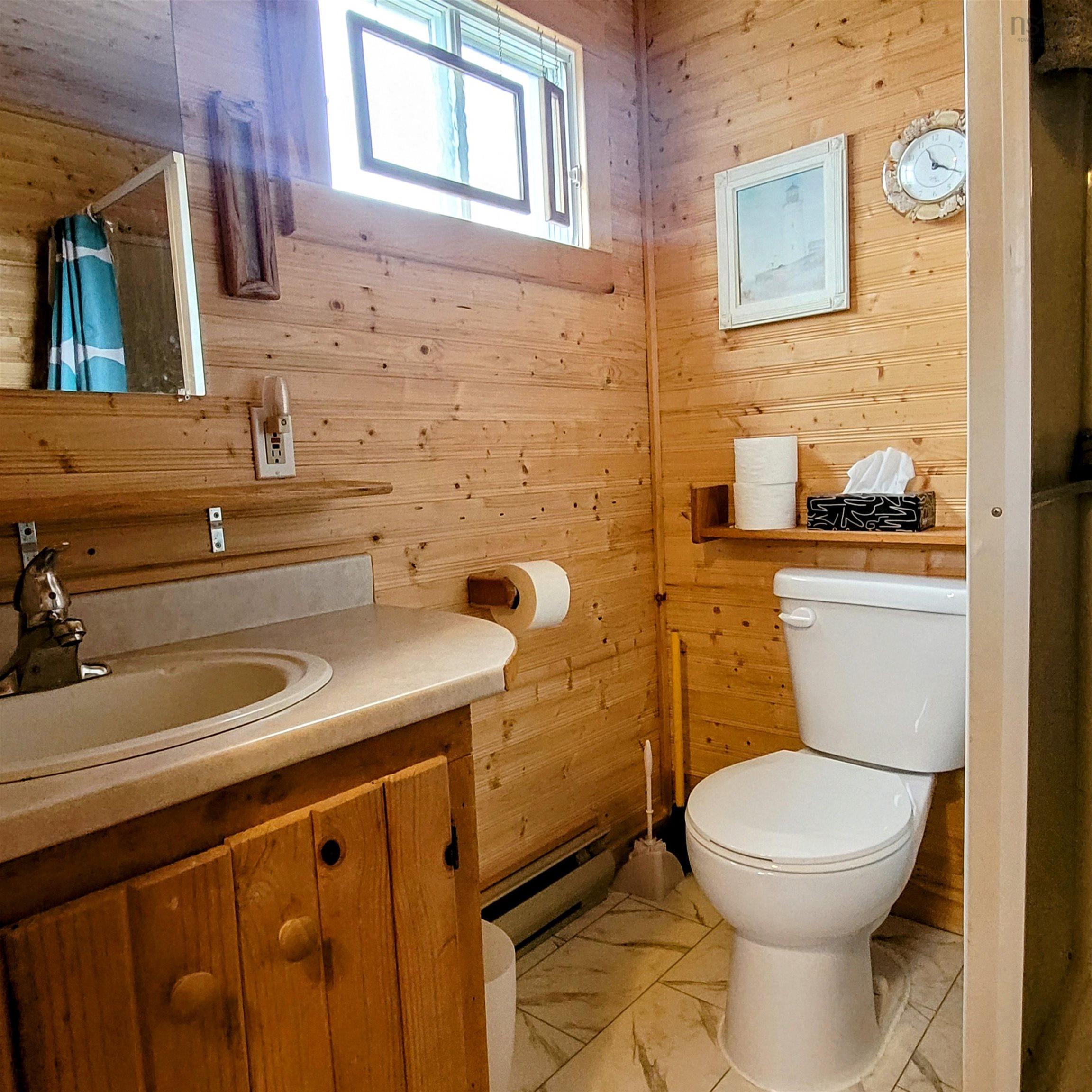 $354,900.00: 9295 Hwy#366 Highway, Port Howe