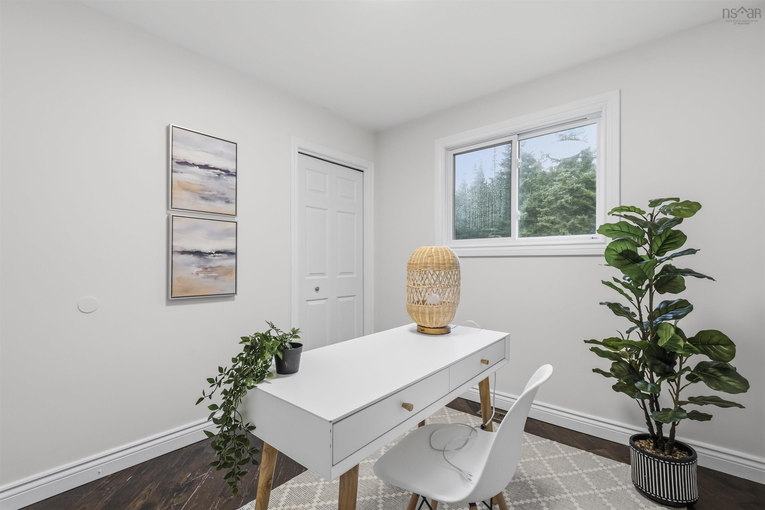 $565,000.00: 869 West Pennant Road, West Pennant